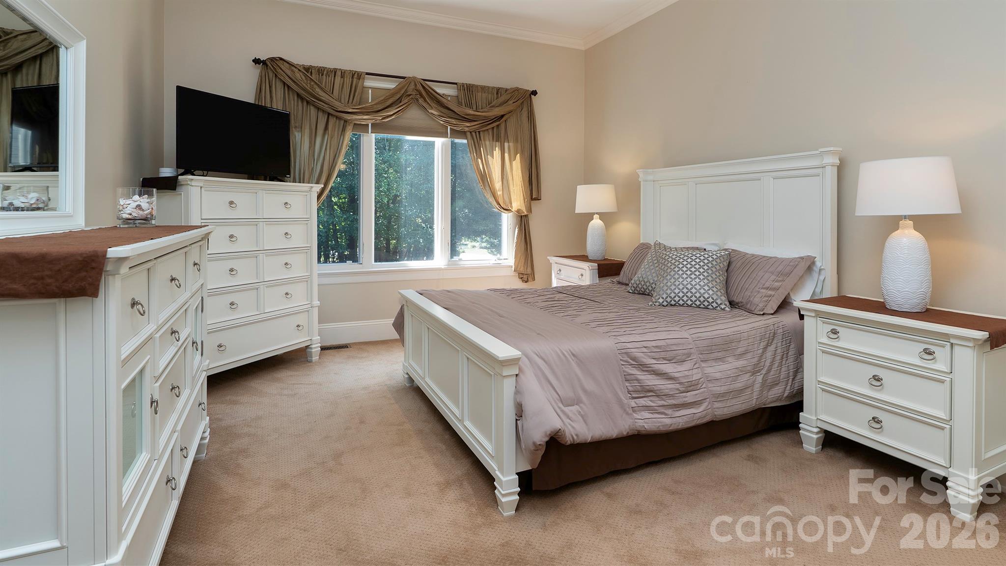 7786 Chapel Creek Drive Property Photo 16