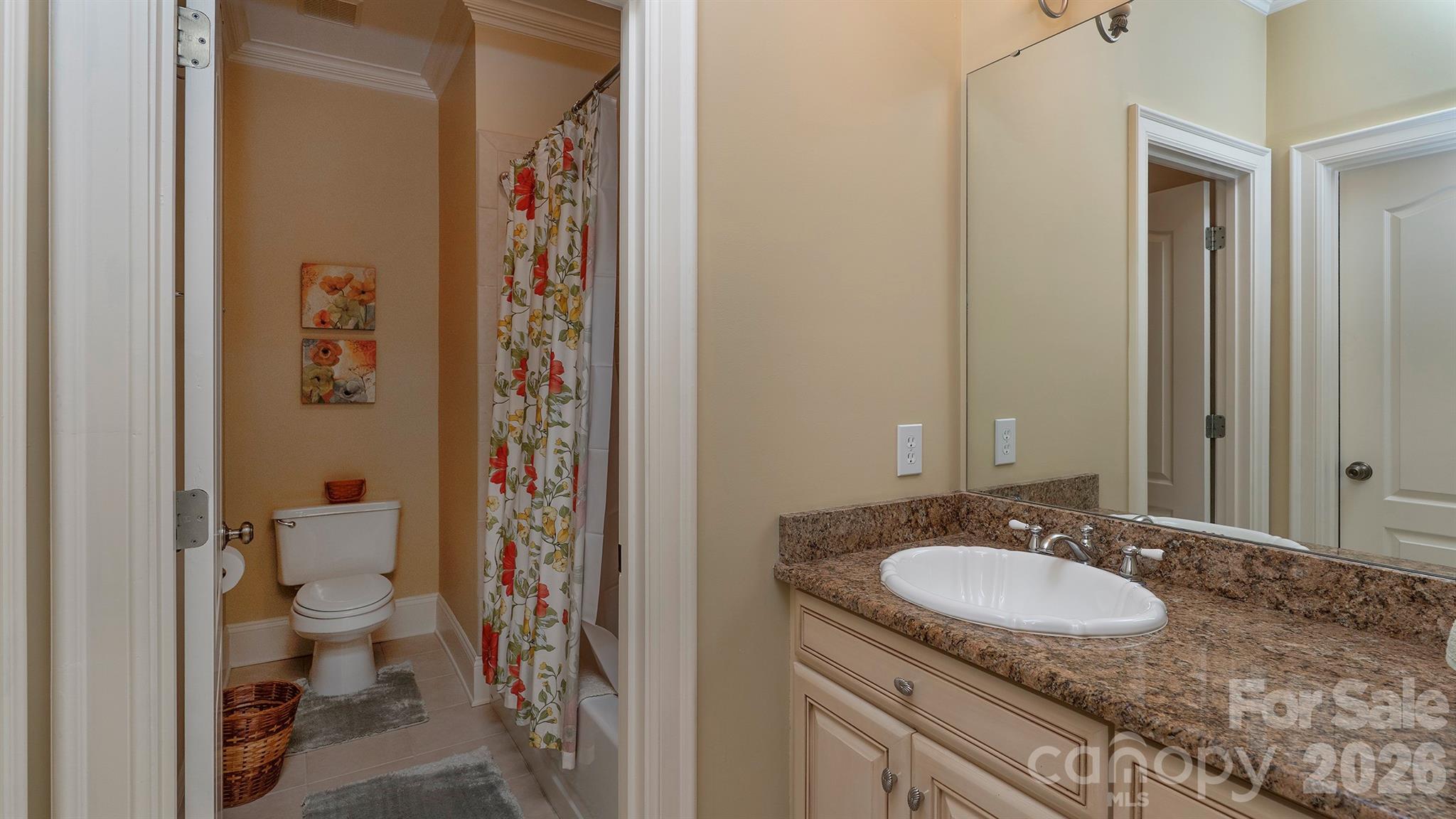 7786 Chapel Creek Drive Property Photo 28