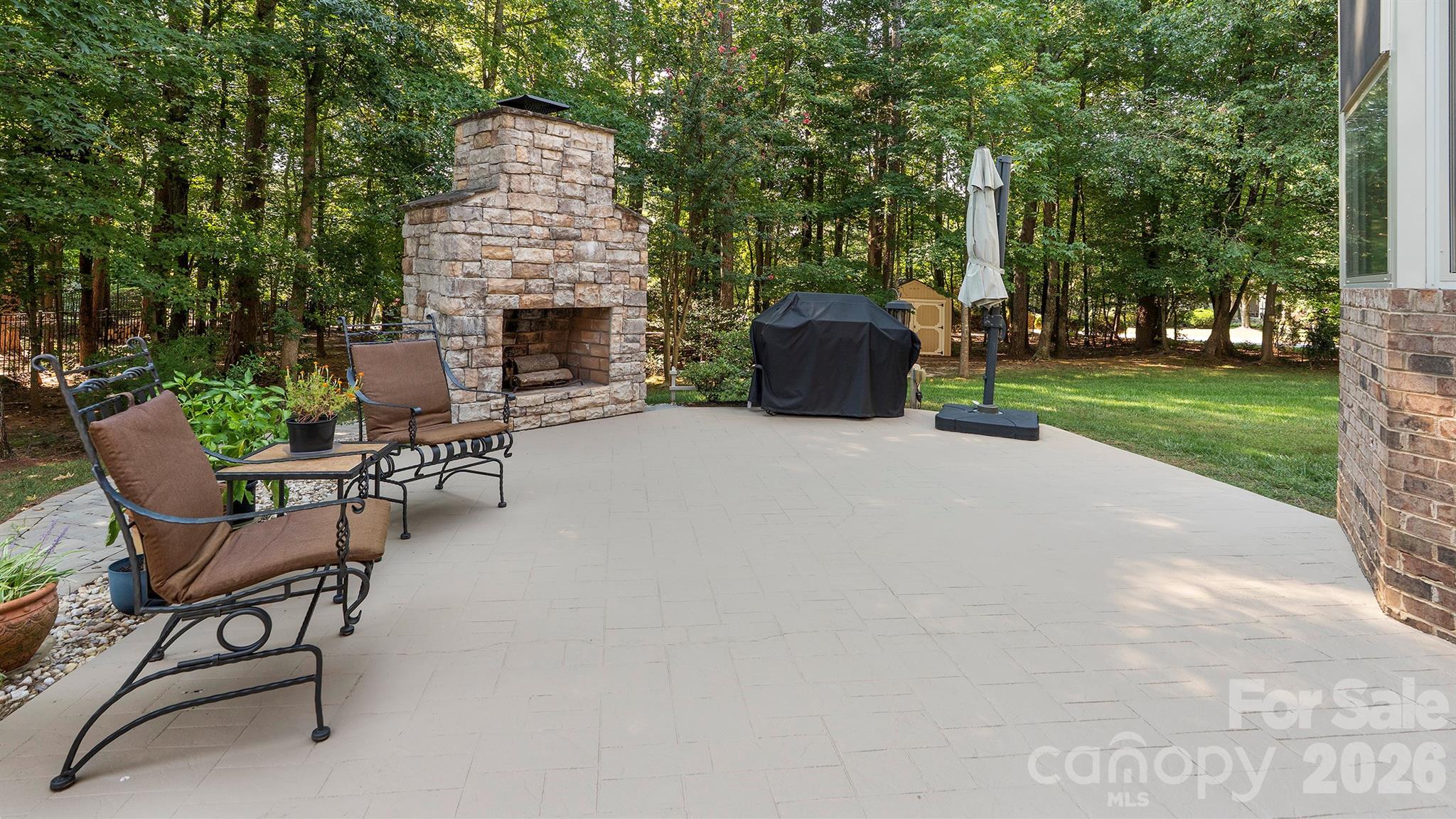 7786 Chapel Creek Drive Property Photo 31