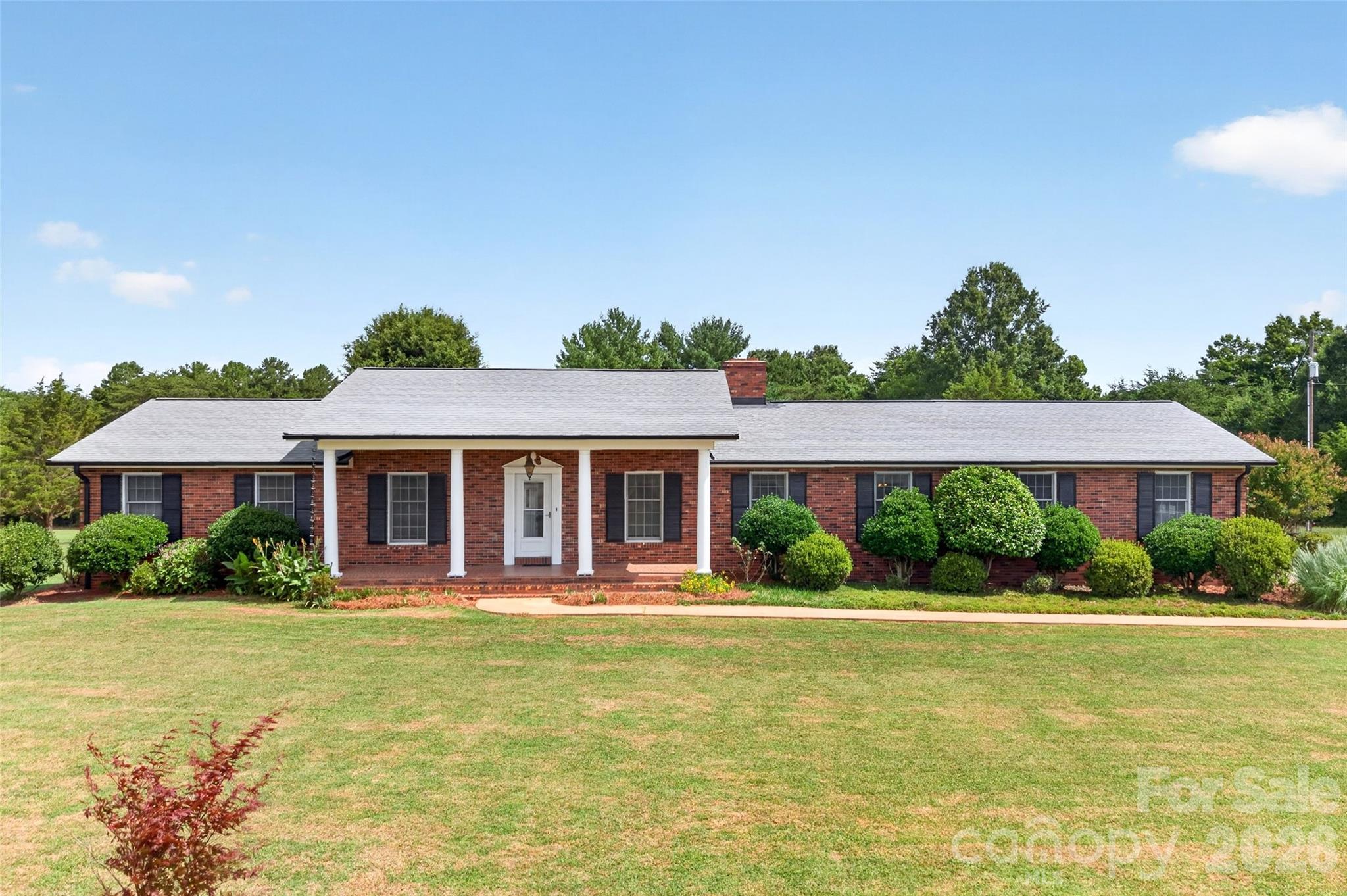 3040 E Maiden Road Property Photo 1
