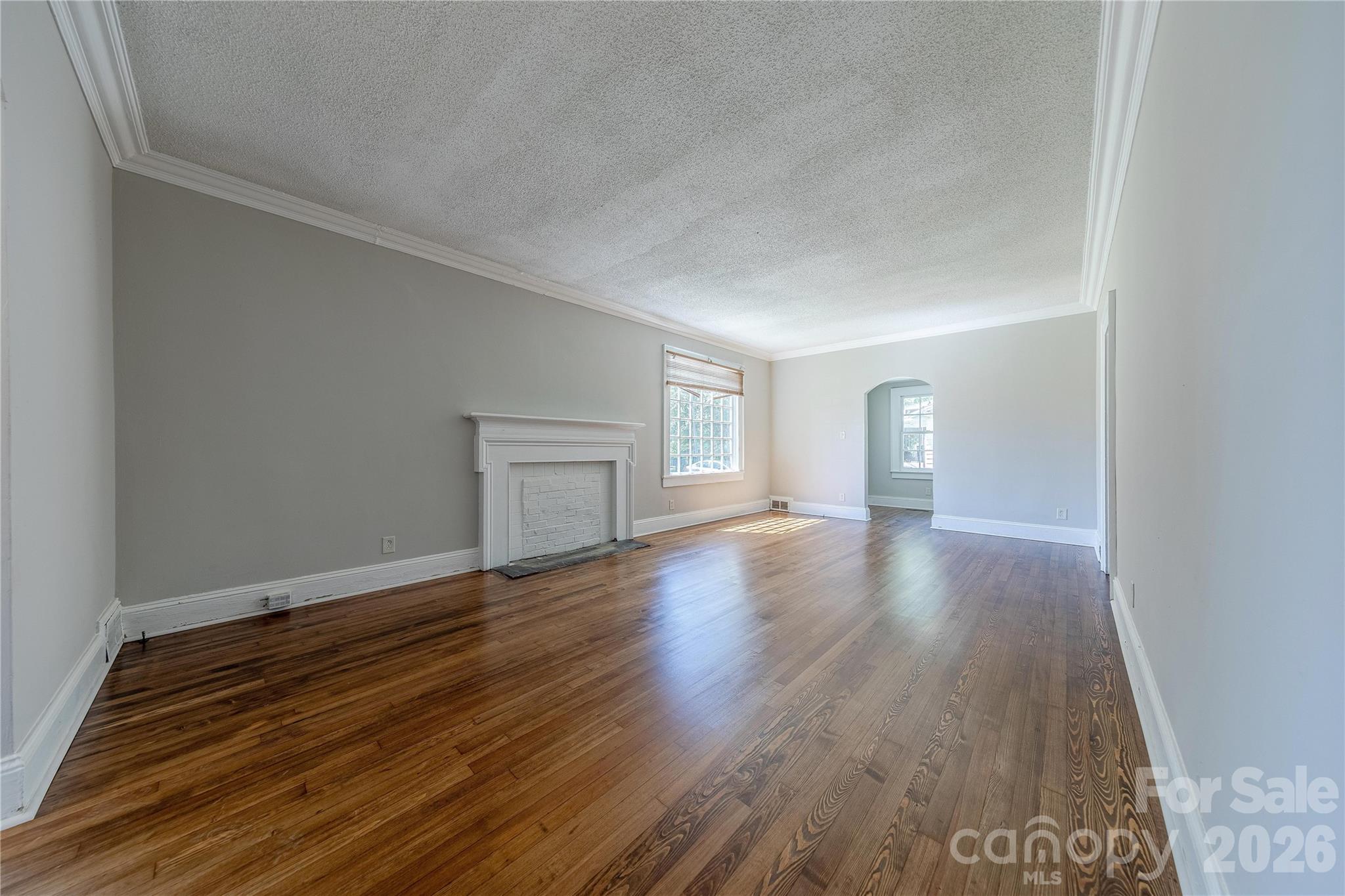 8 Bolt Drive Property Photo 5