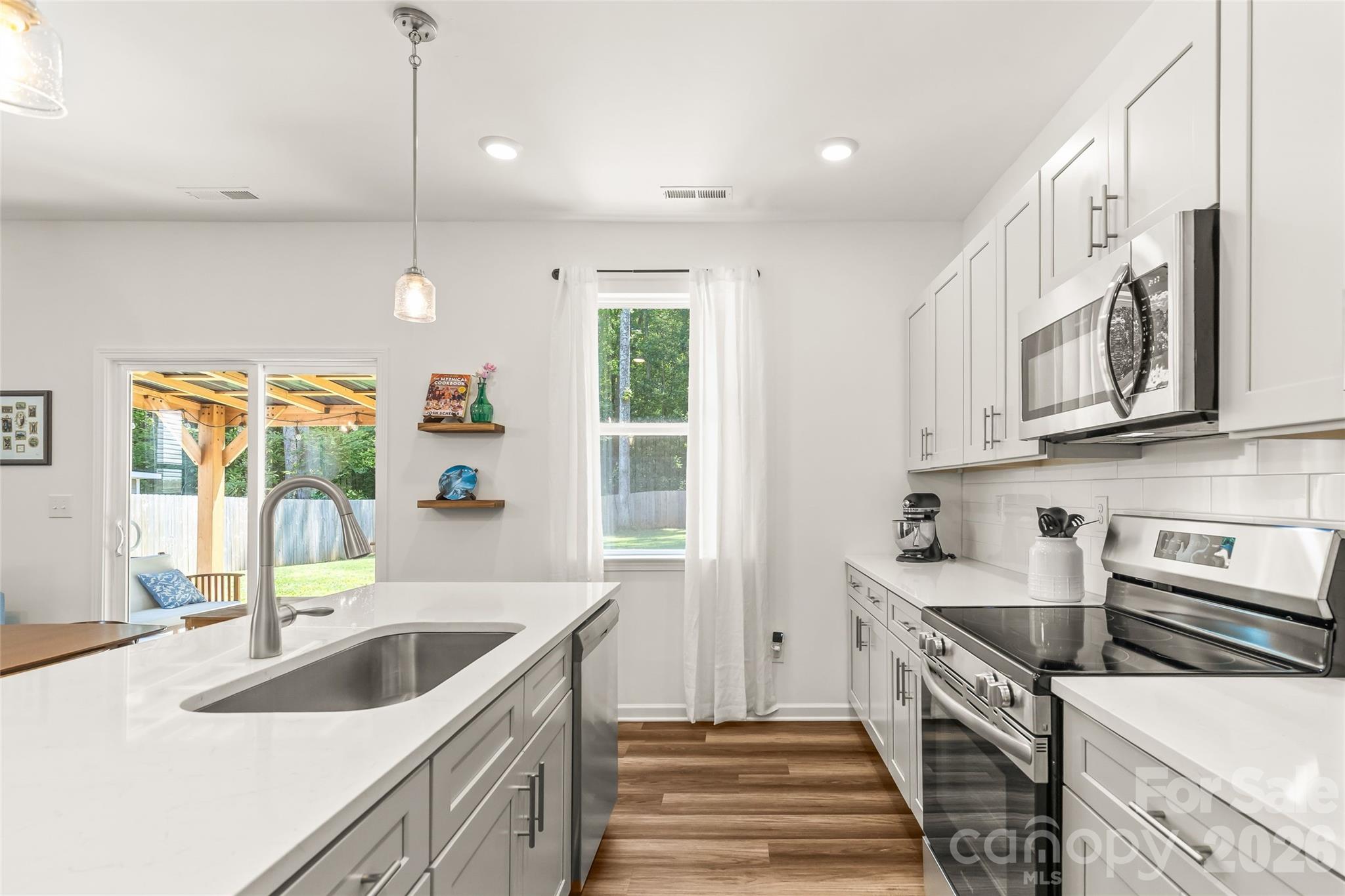 1913 Marlwood Circle Property Photo 15