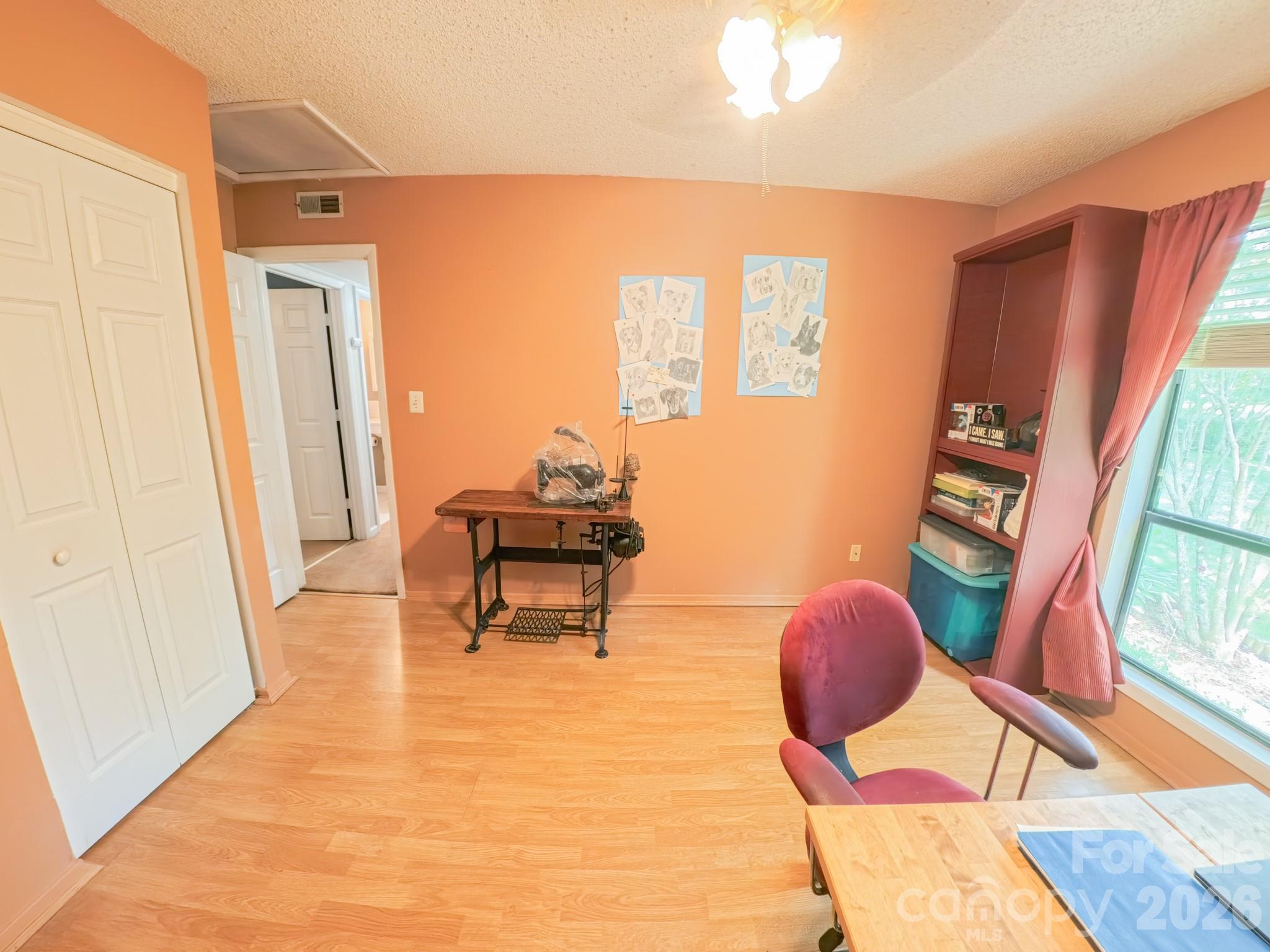 121 Wicklow Drive Property Photo 17