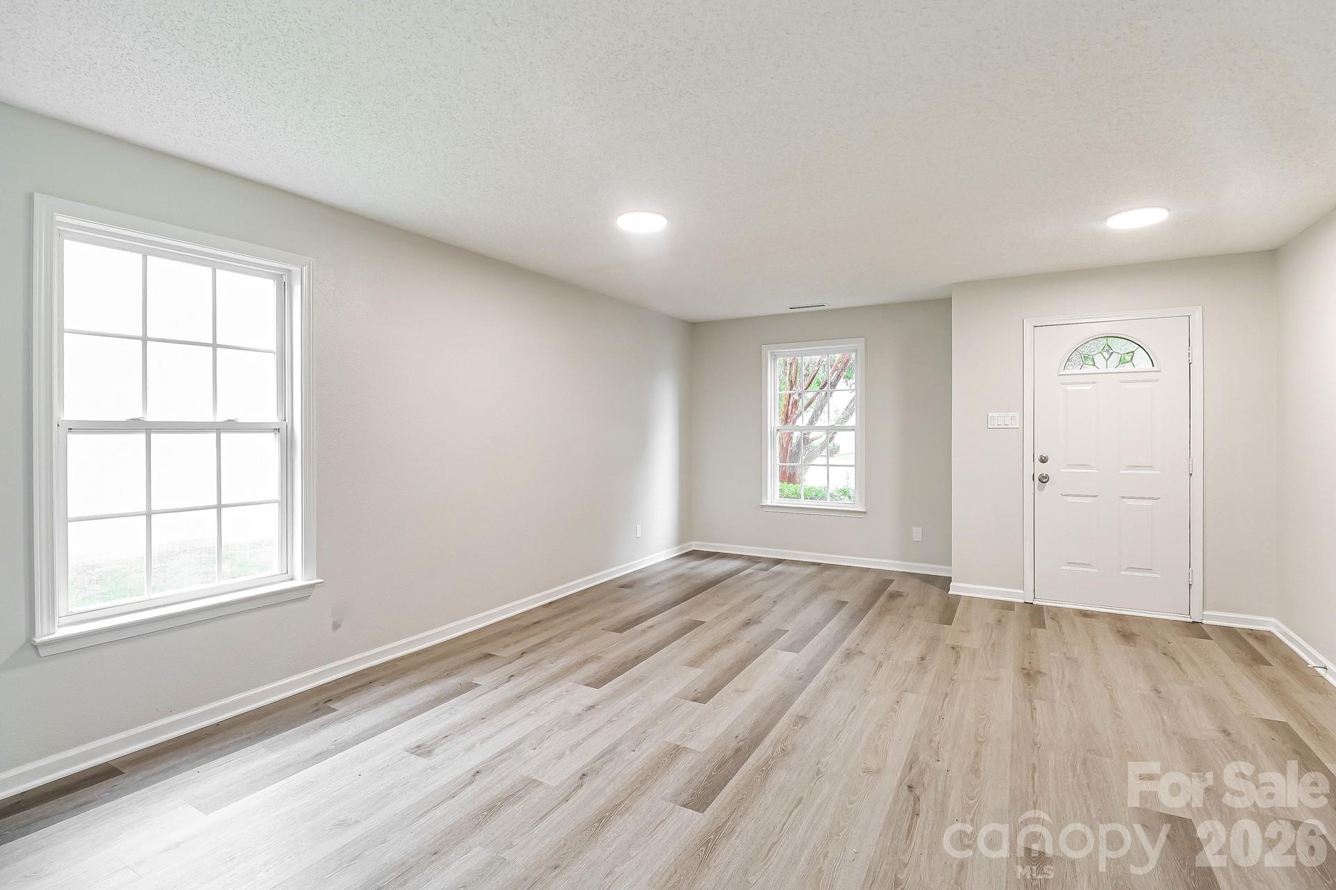 1436 Tygress Drive Property Photo 3