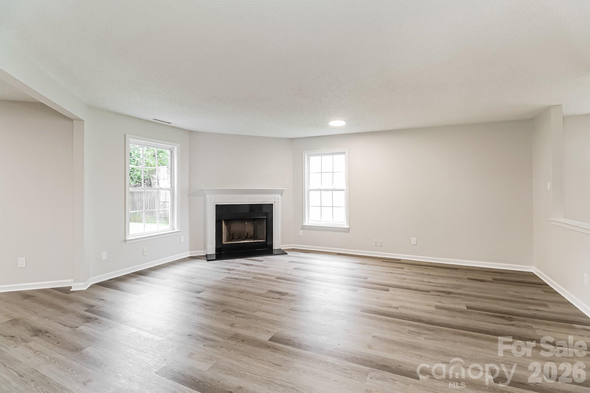 1436 Tygress Drive Property Photo 5