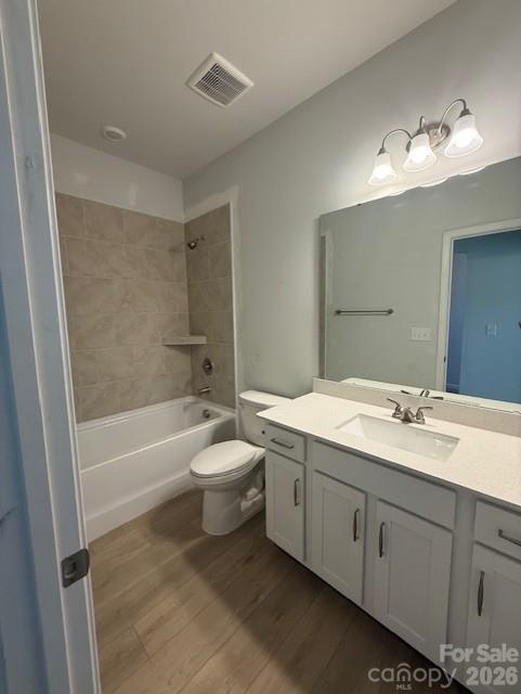 4012 Juno Drive Property Photo 5