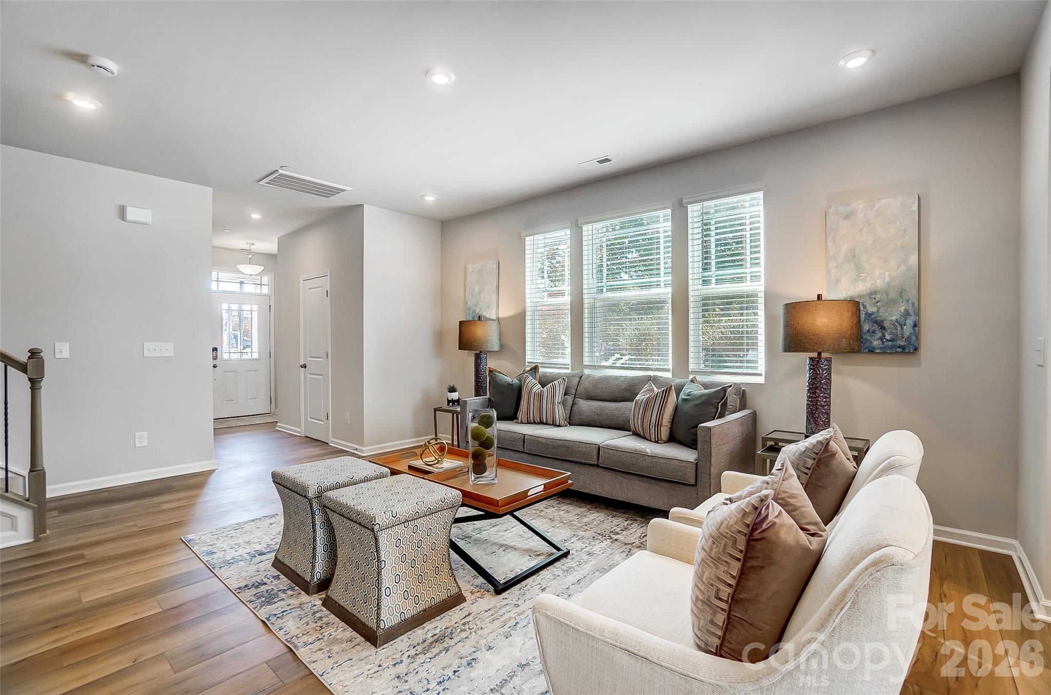 2550 Hedgecliff Road Property Photo 6