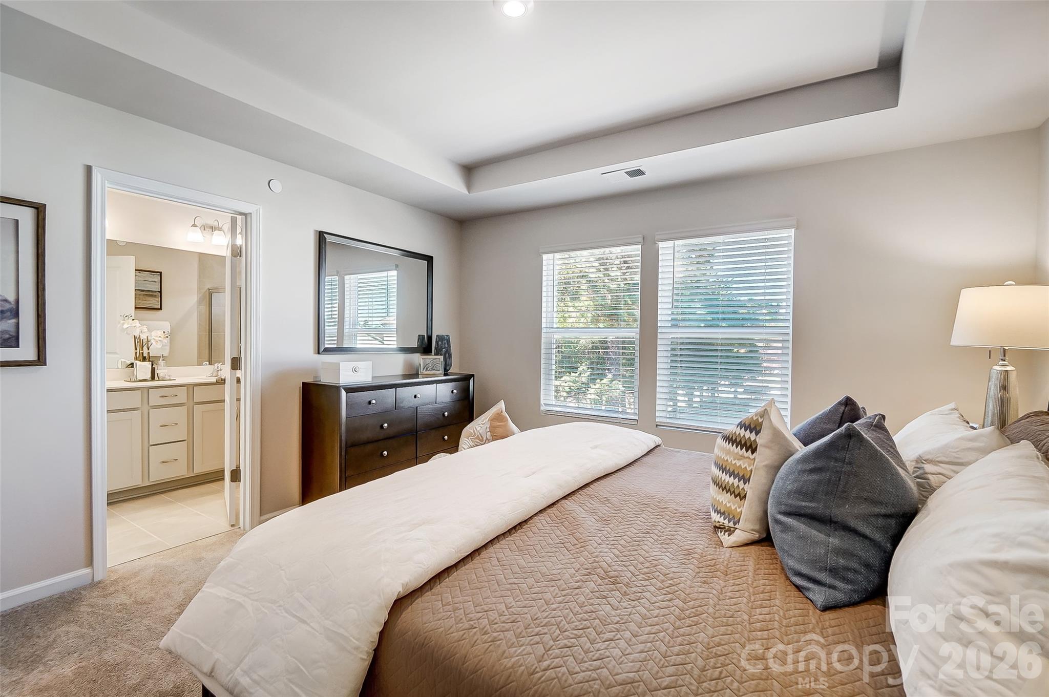 2550 Hedgecliff Road Property Photo 14