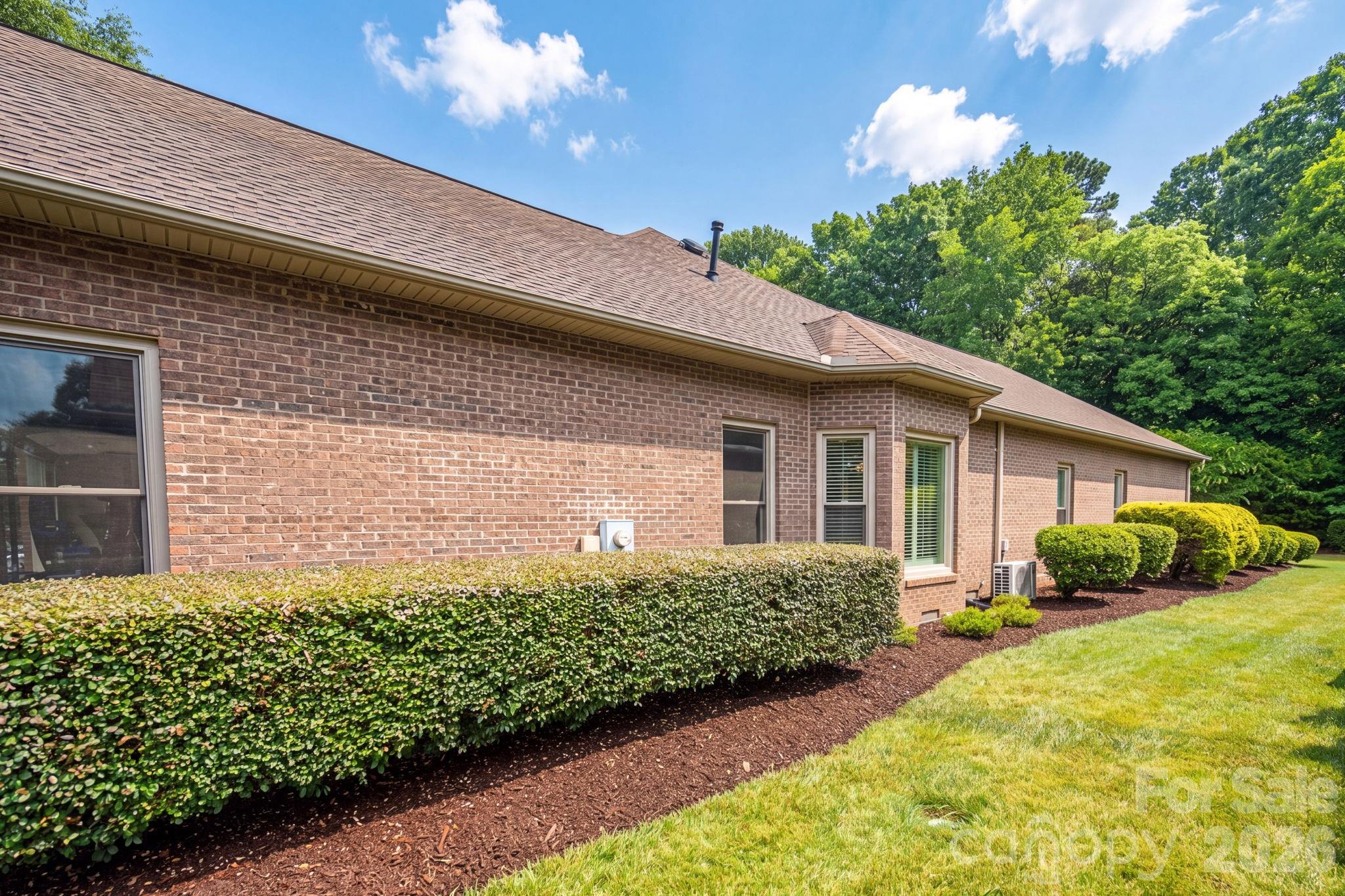 725 Hanna Woods Drive Property Photo 39