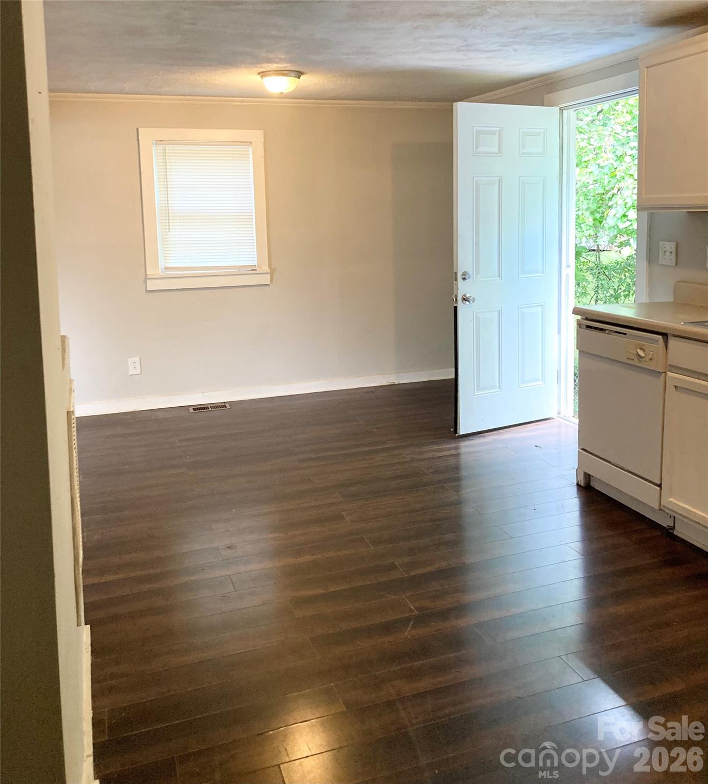726 Grace Street Property Photo 13