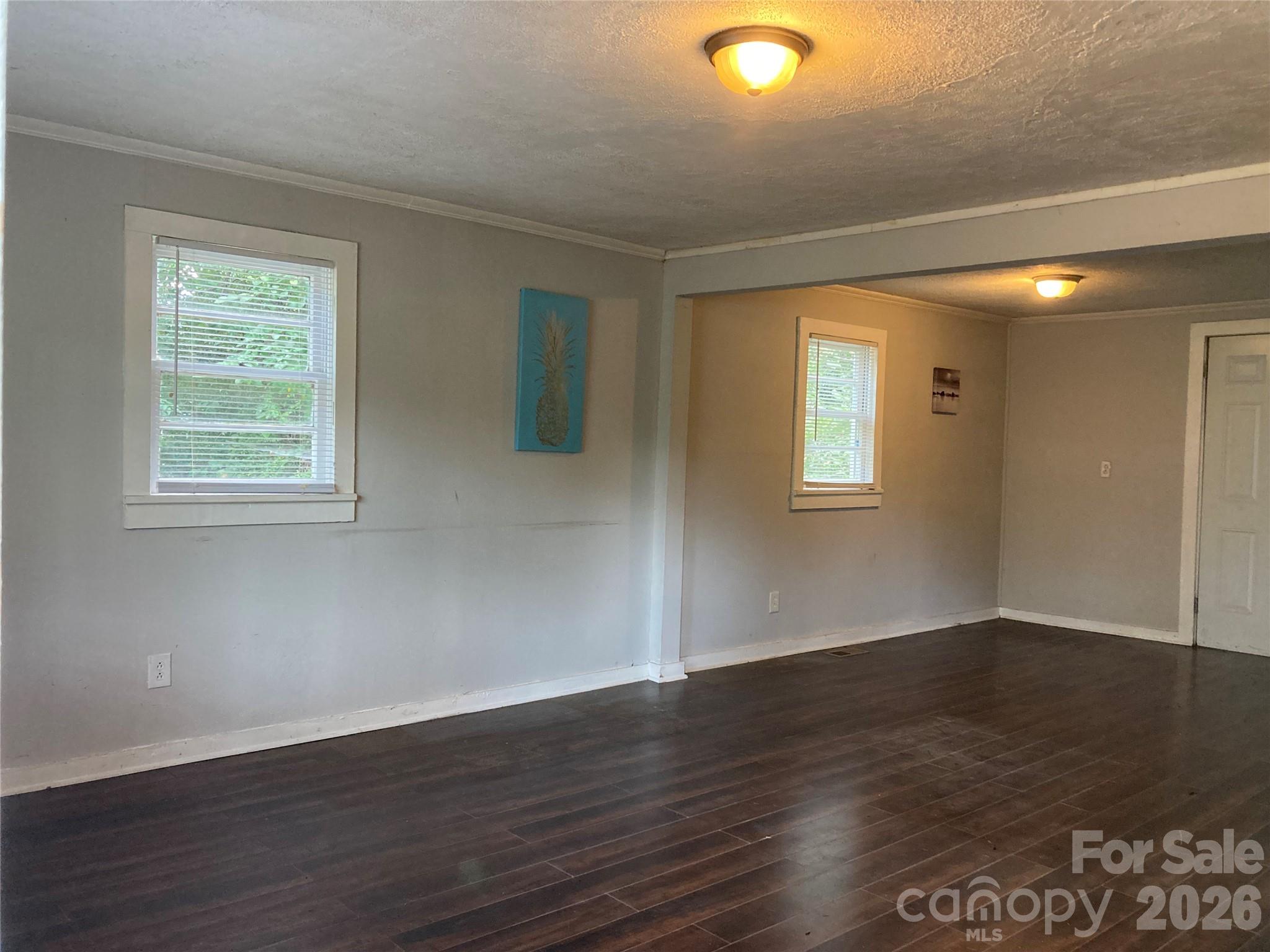 726 Grace Street Property Photo 25