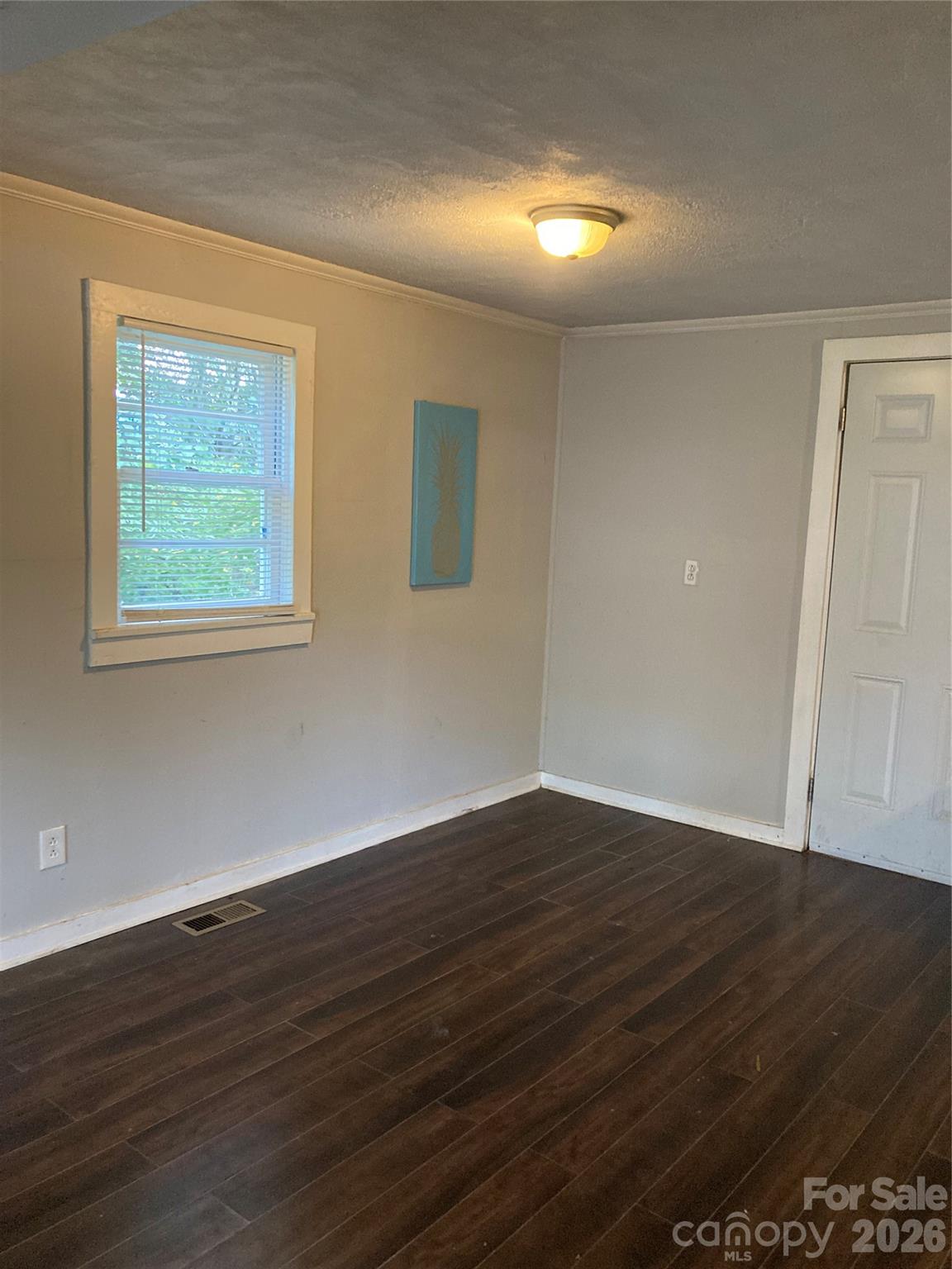 726 Grace Street Property Photo 27
