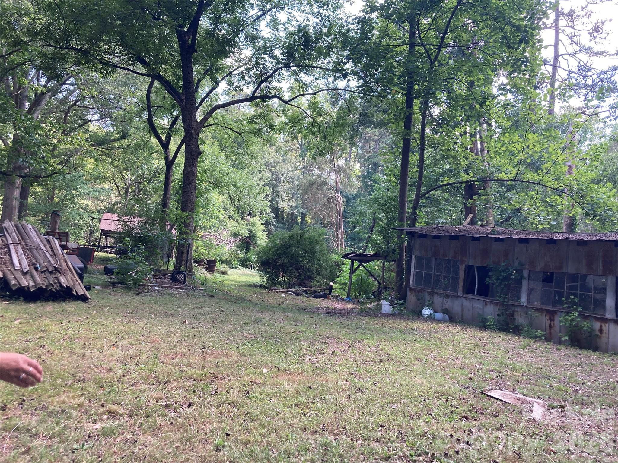 601 Snow Street Property Photo 7