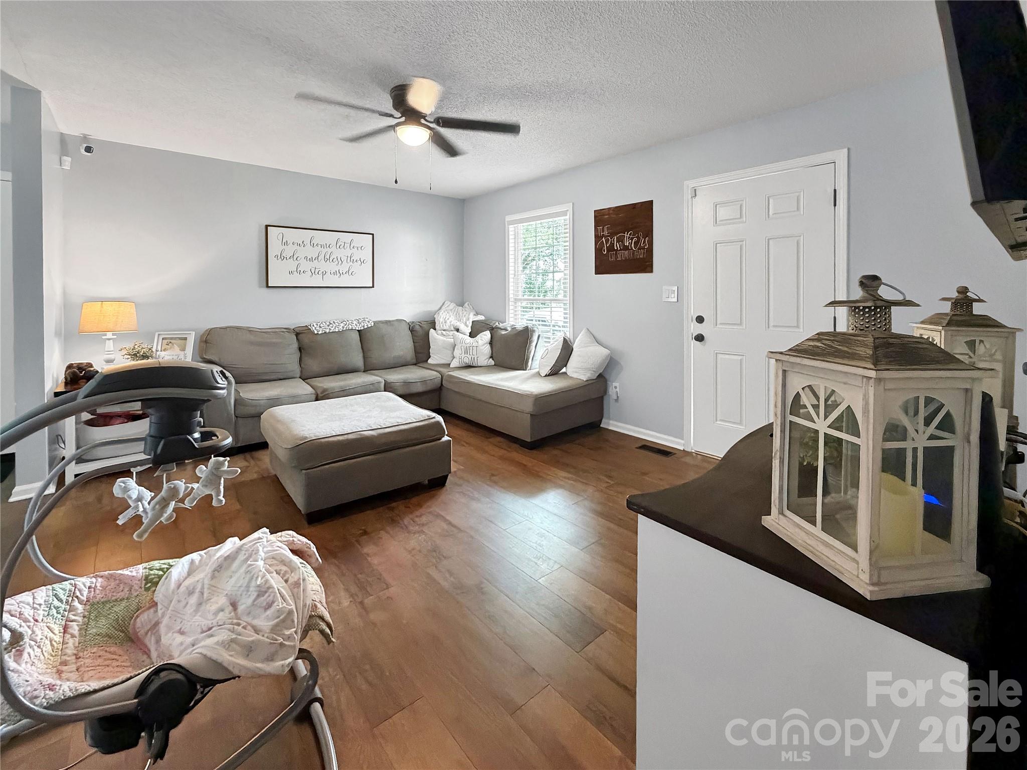 213 Darth Maul Drive Property Photo 6