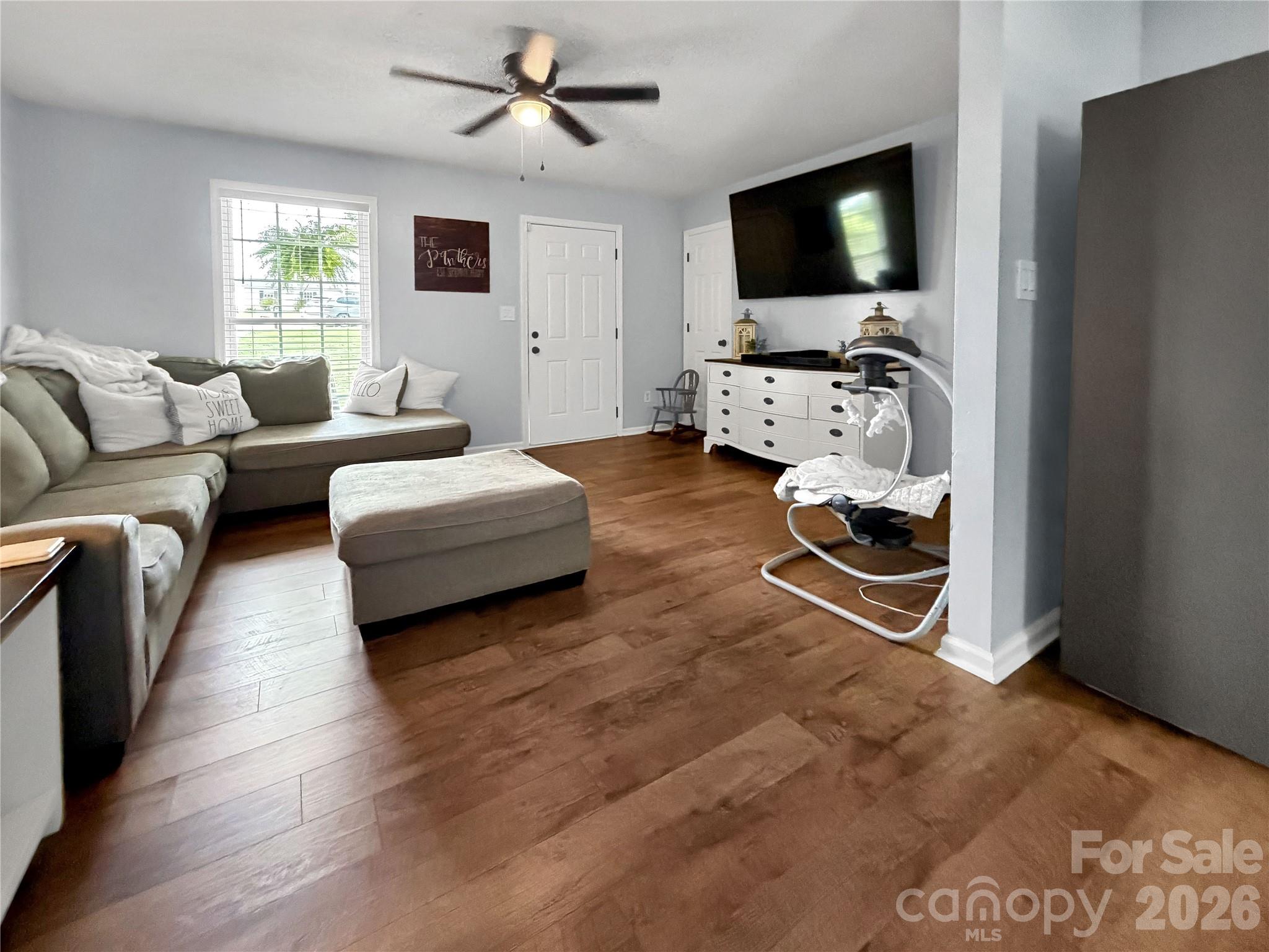 213 Darth Maul Drive Property Photo 7