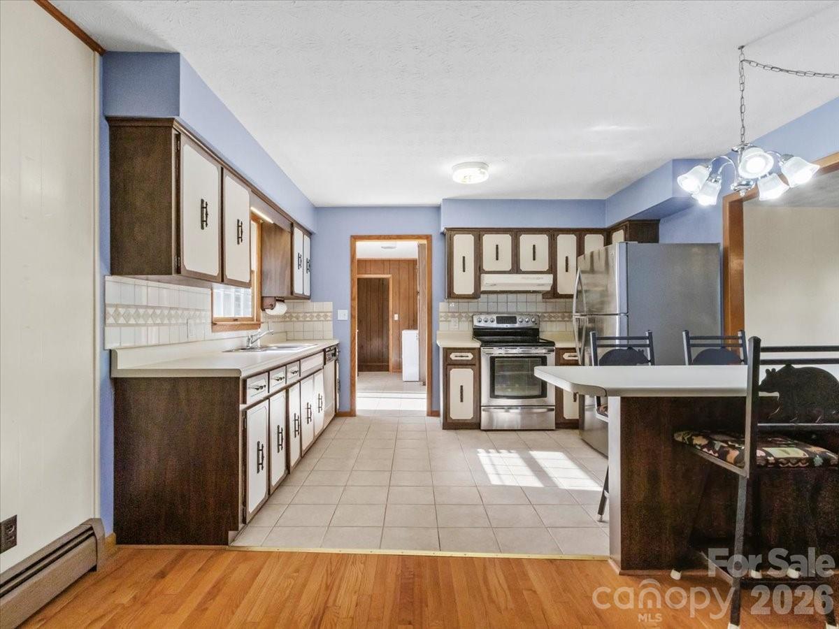 235 Rolling Ridge Loop Property Photo 17