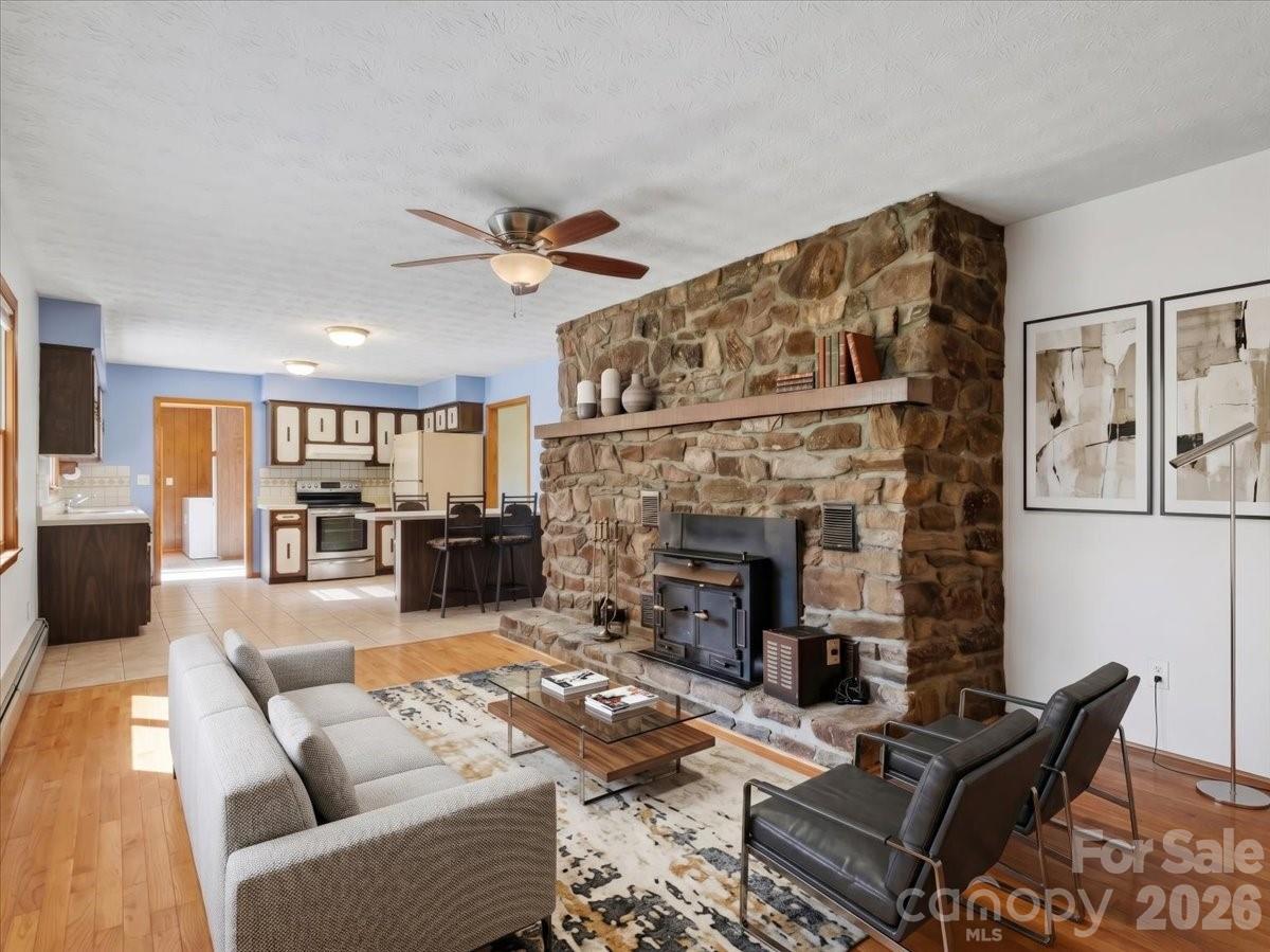 235 Rolling Ridge Loop Property Photo 19
