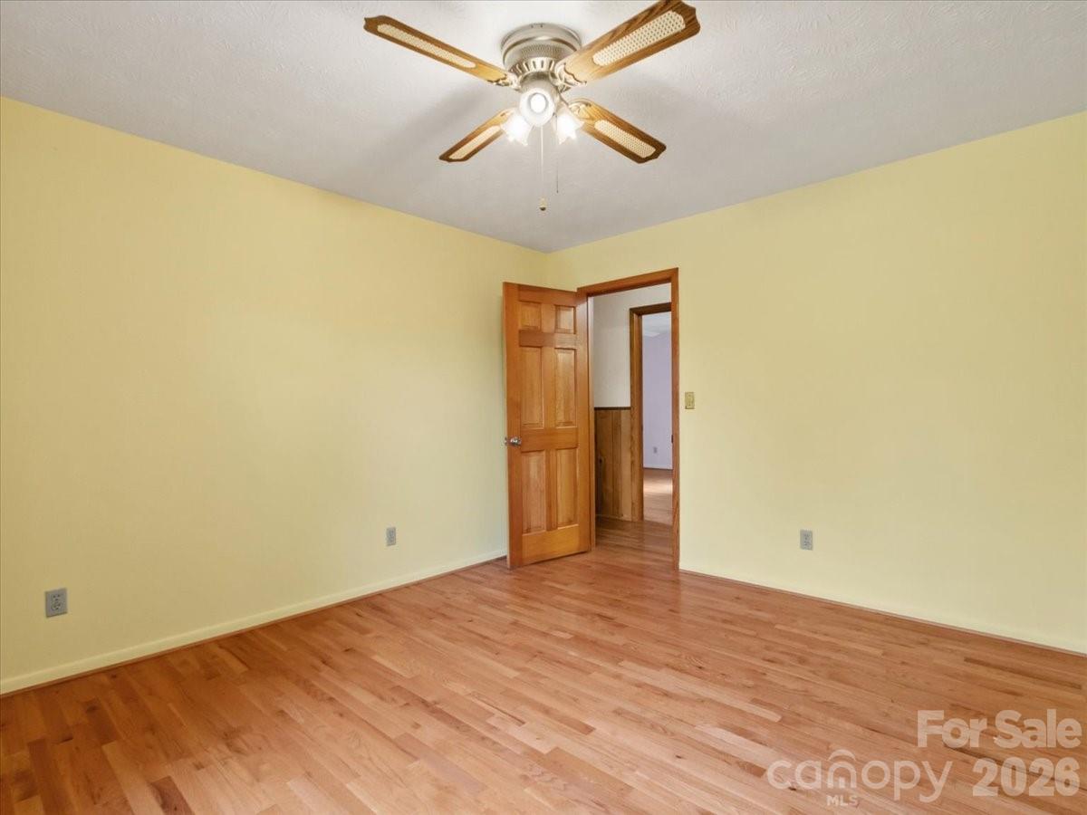 235 Rolling Ridge Loop Property Photo 23