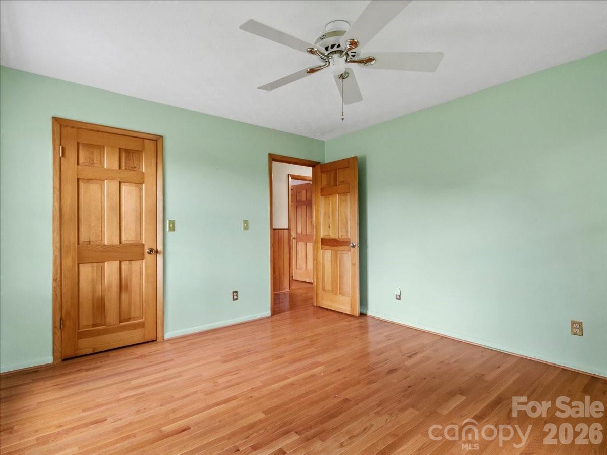 235 Rolling Ridge Loop Property Photo 25