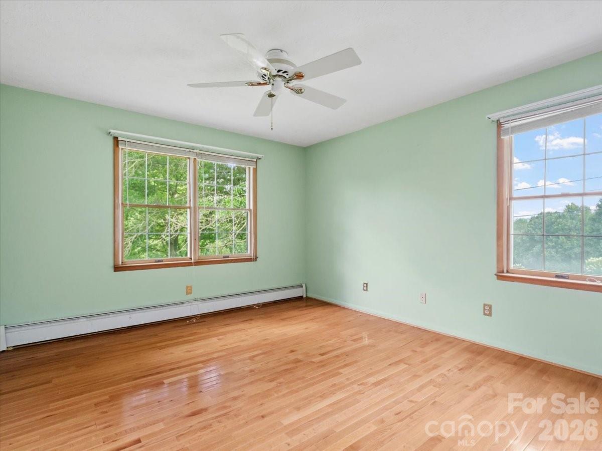 235 Rolling Ridge Loop Property Photo 26