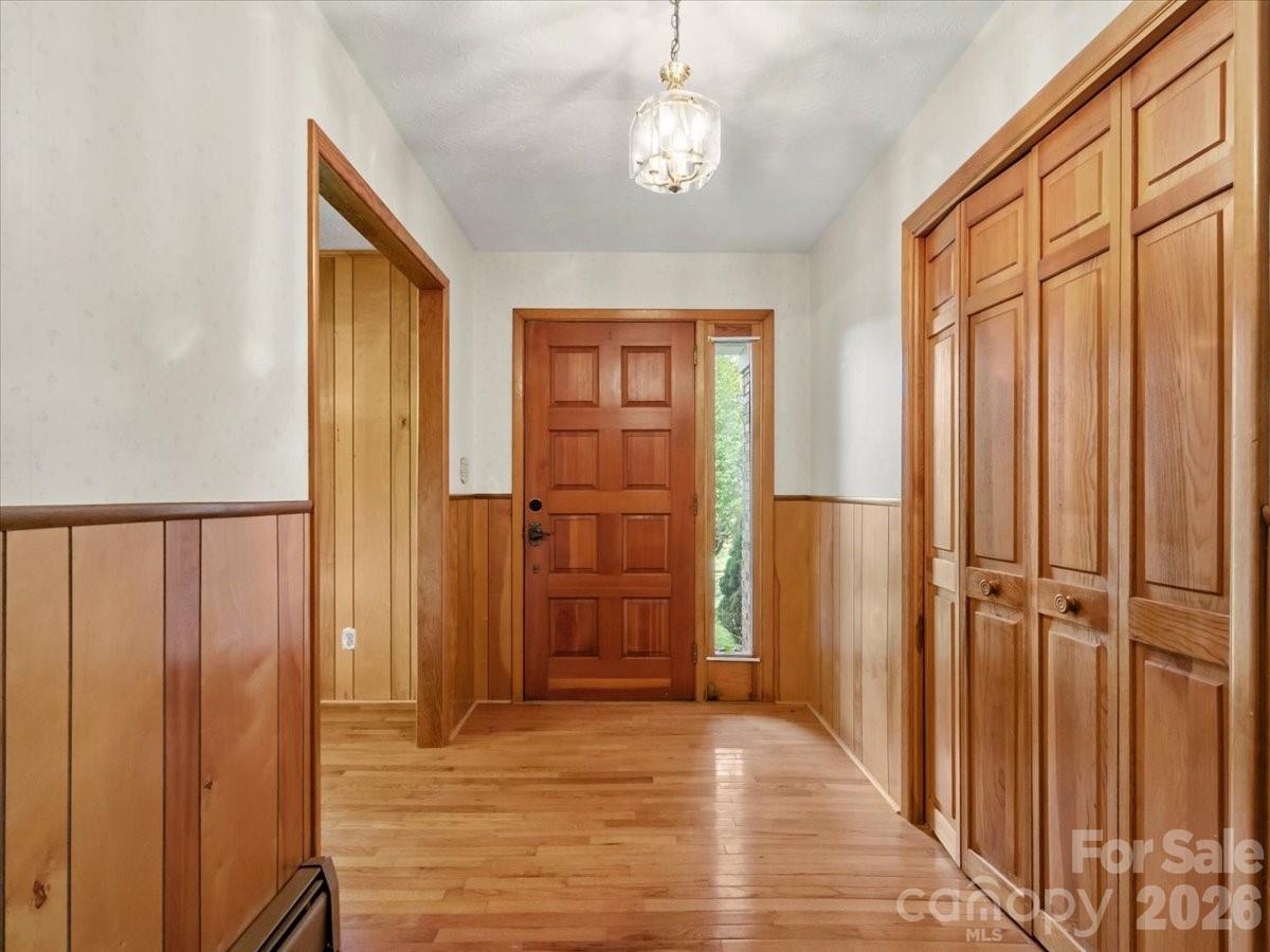 235 Rolling Ridge Loop Property Photo 32