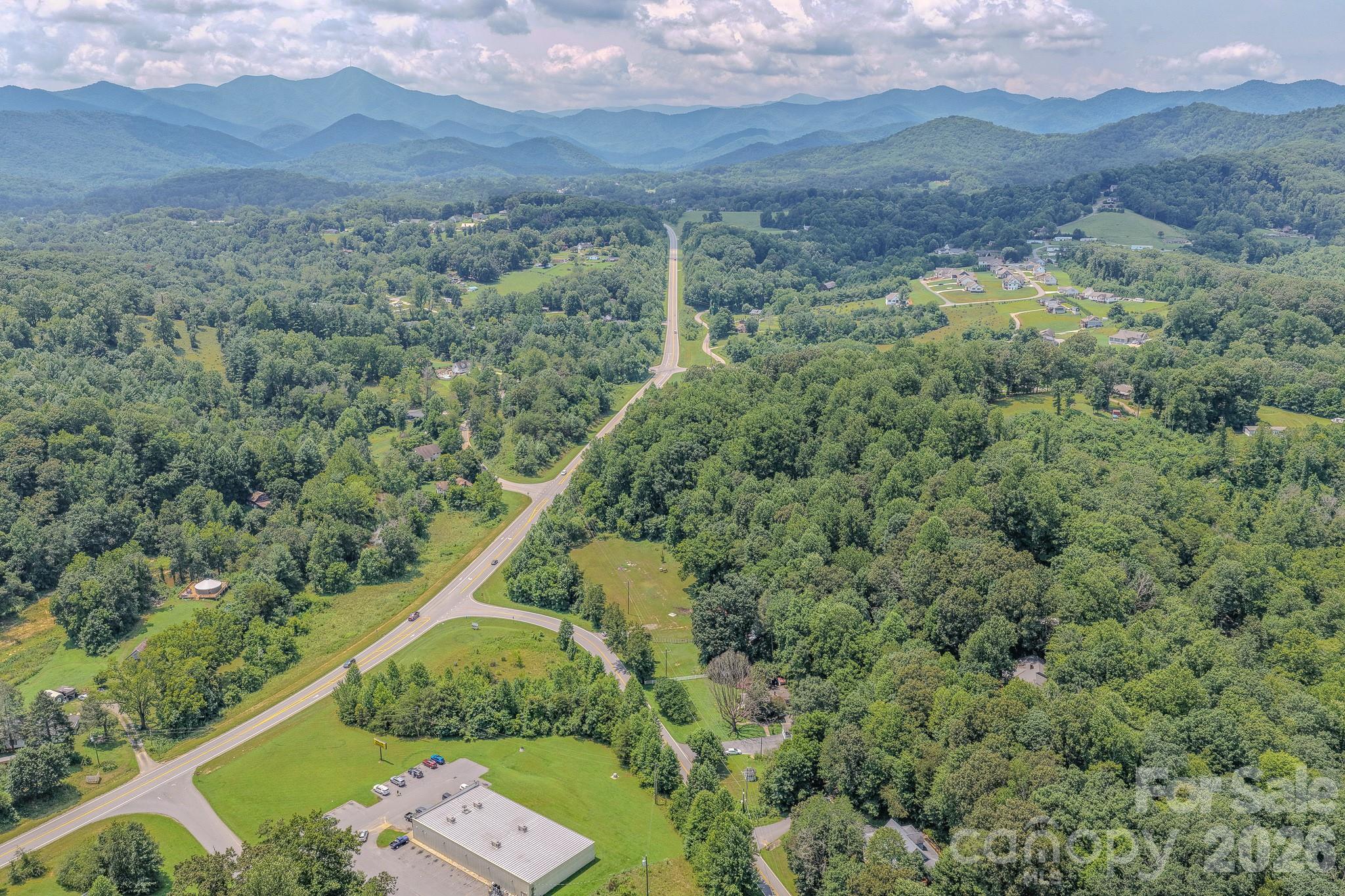 130 Old Candler Town Road Property Photo 10