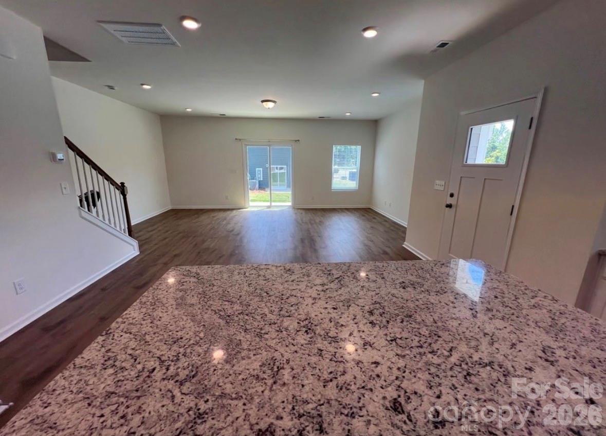 2741 Aubrey Street Property Photo 10