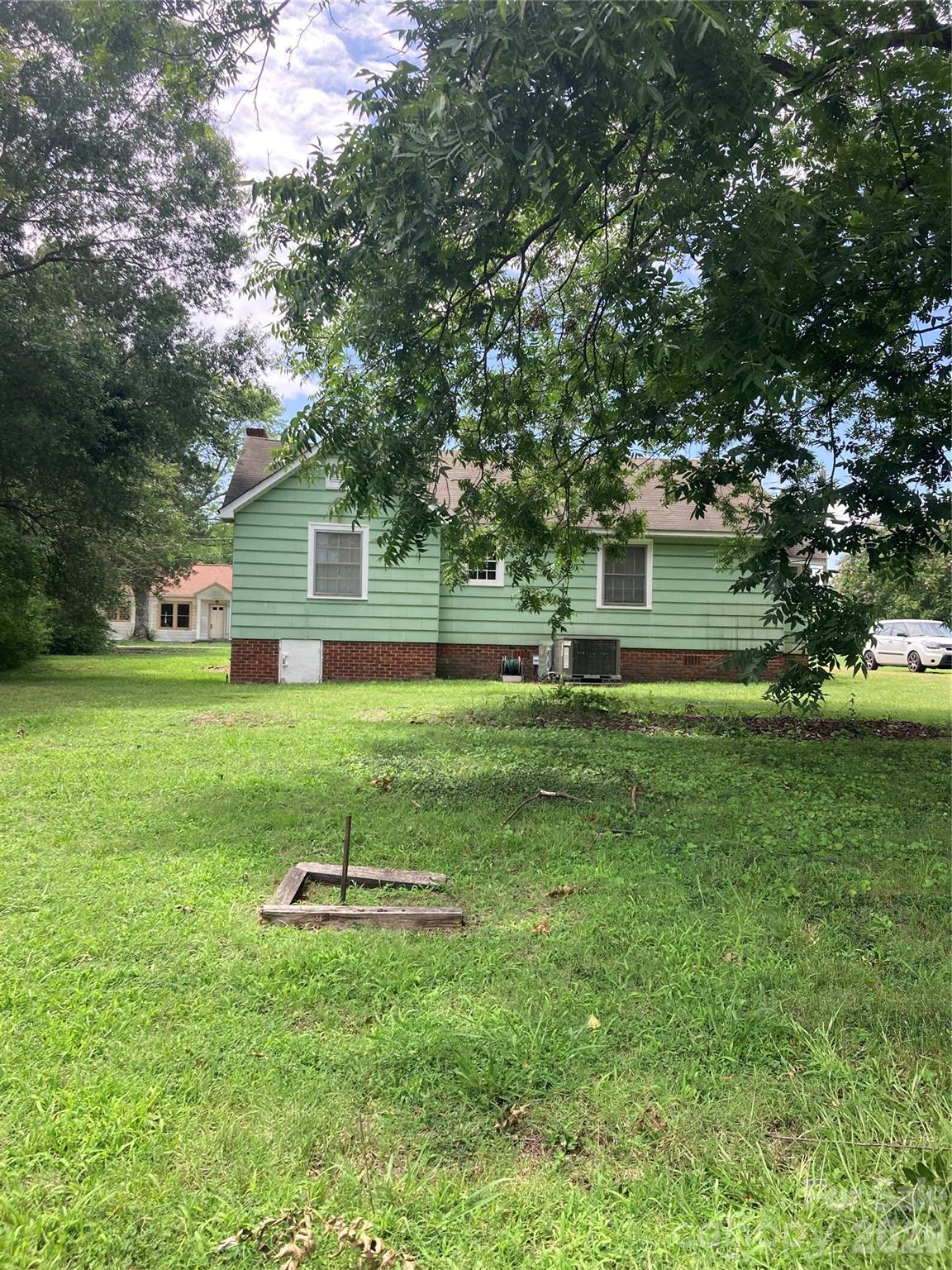 2407 Florida Avenue Property Photo 4