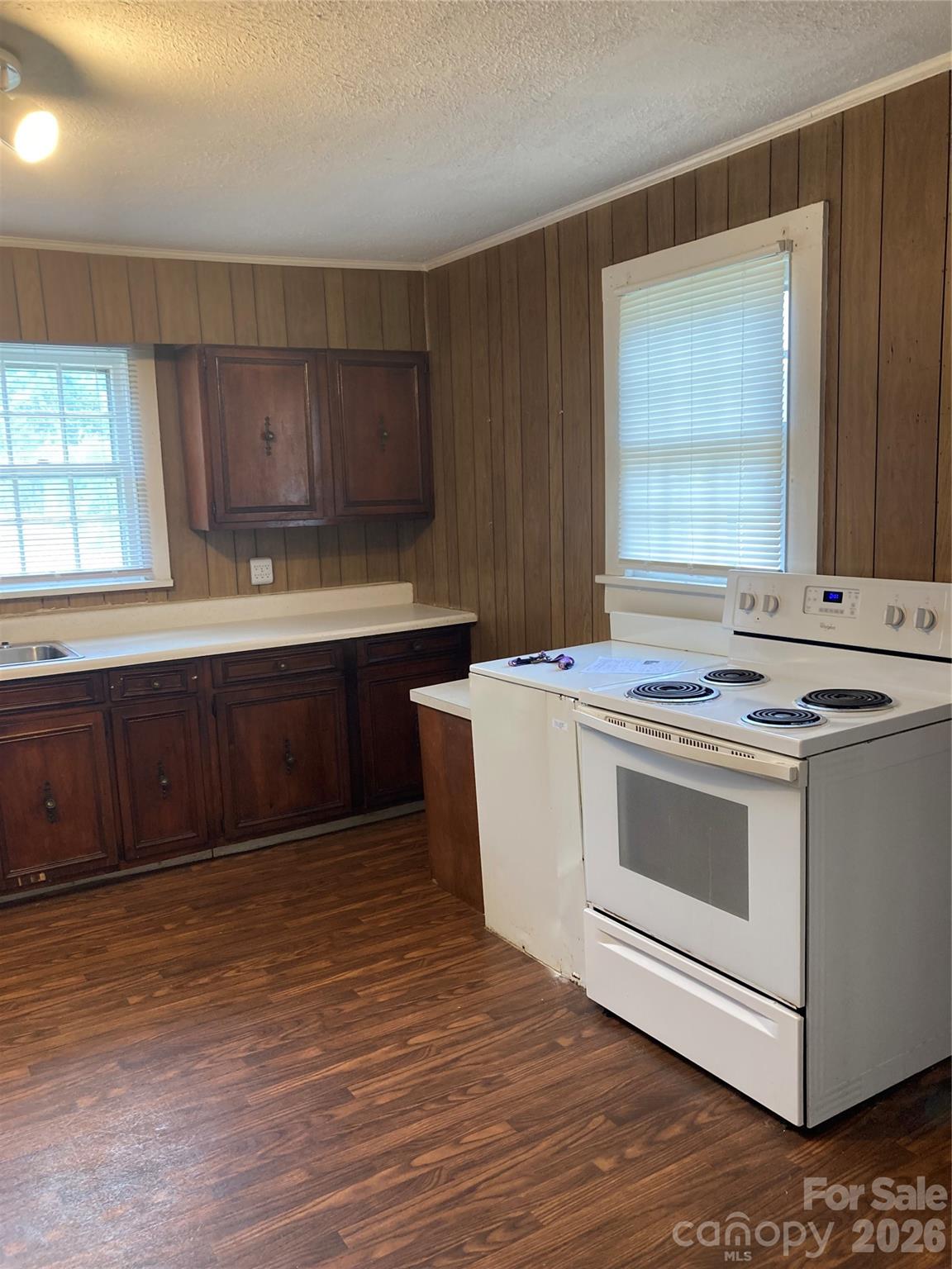 2407 Florida Avenue Property Photo 5