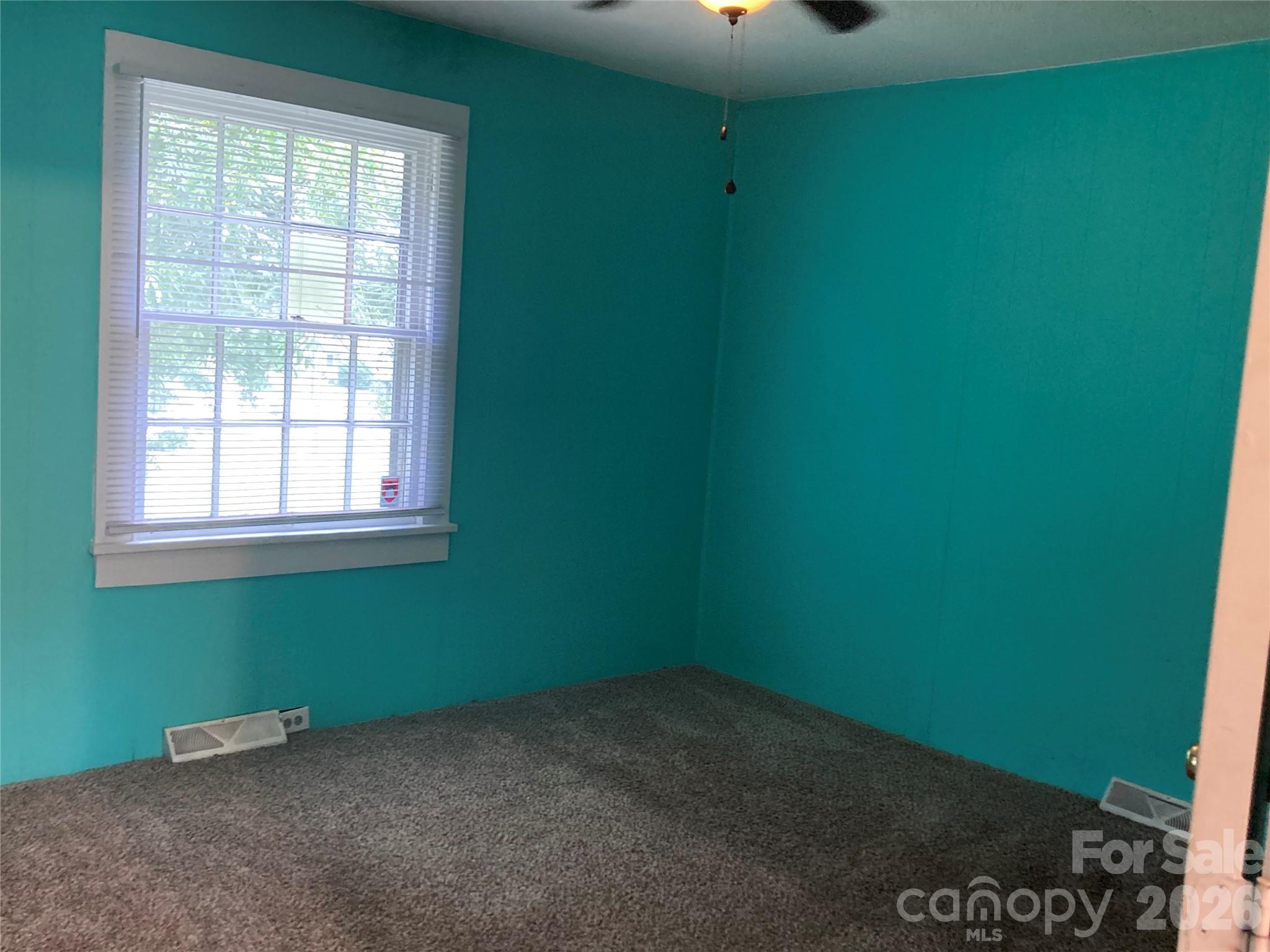 2407 Florida Avenue Property Photo 11