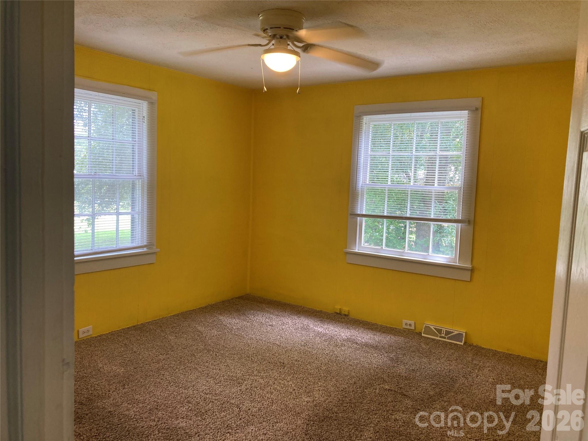 2407 Florida Avenue Property Photo 14