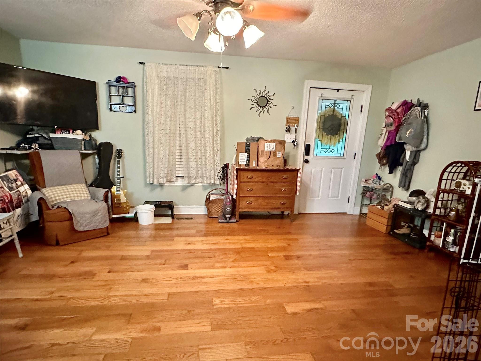 393 Mountain View Drive Property Photo 11