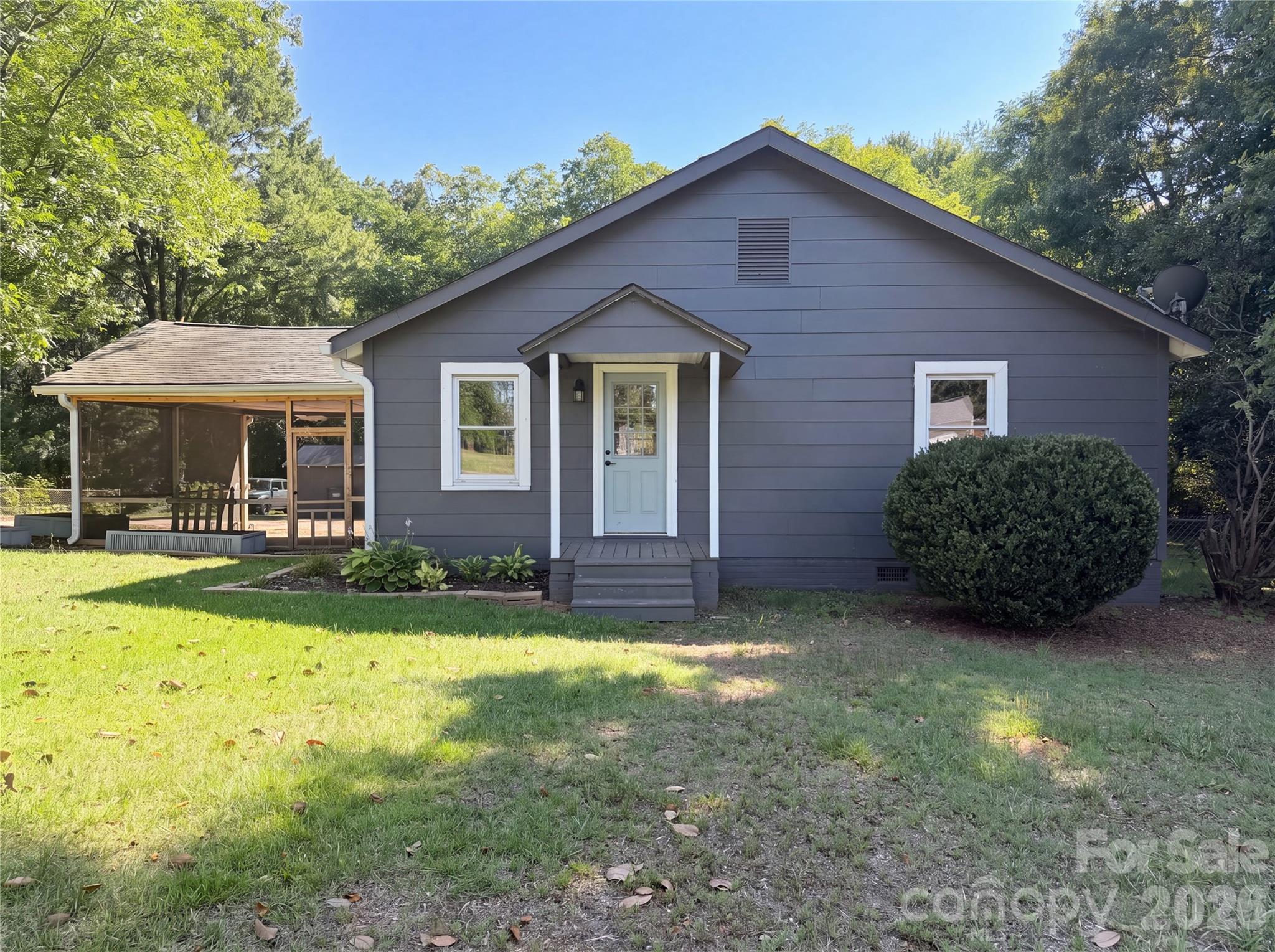 164 E Waterlynn Road Property Photo 1