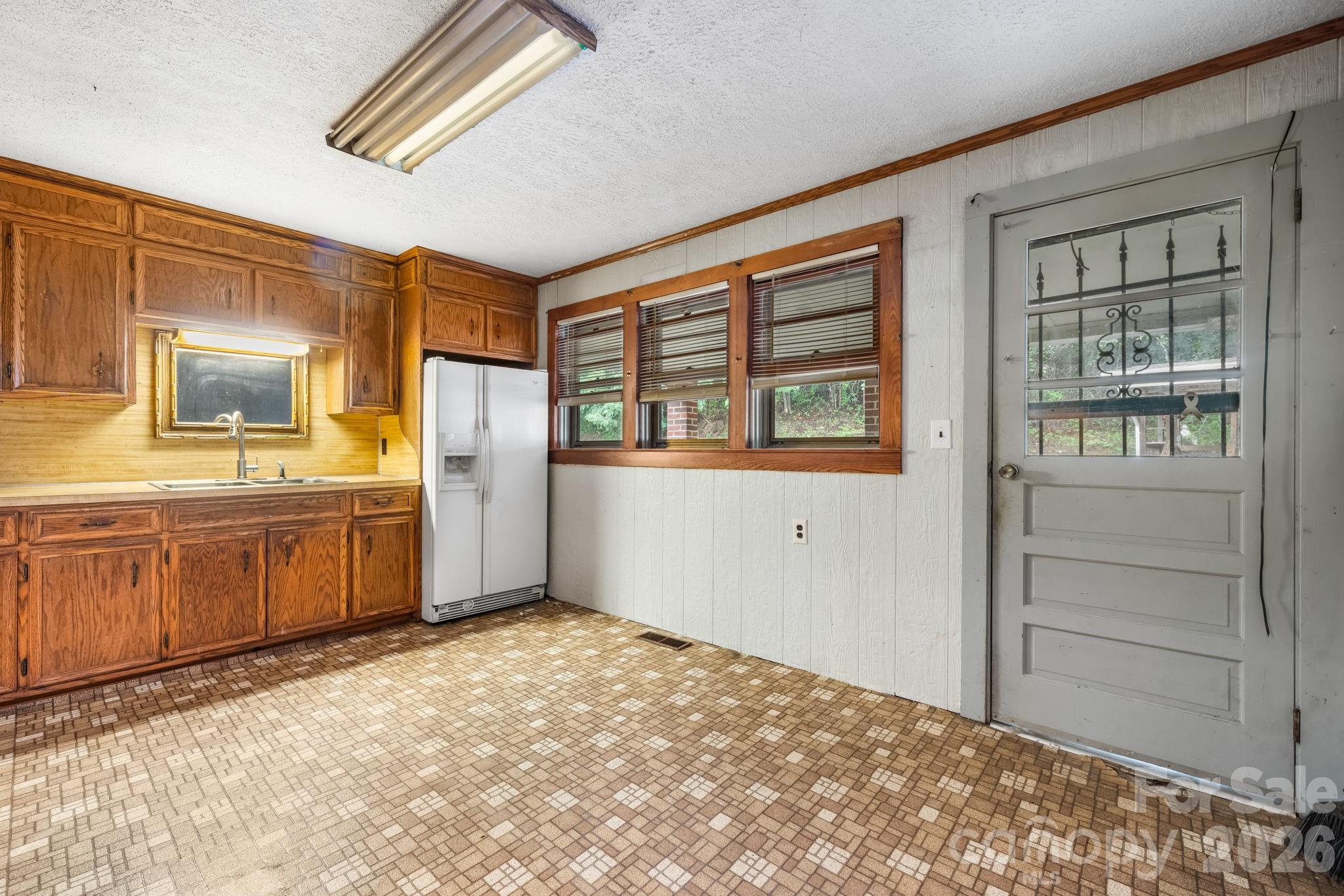 1755 F M Mclean Place Property Photo 14