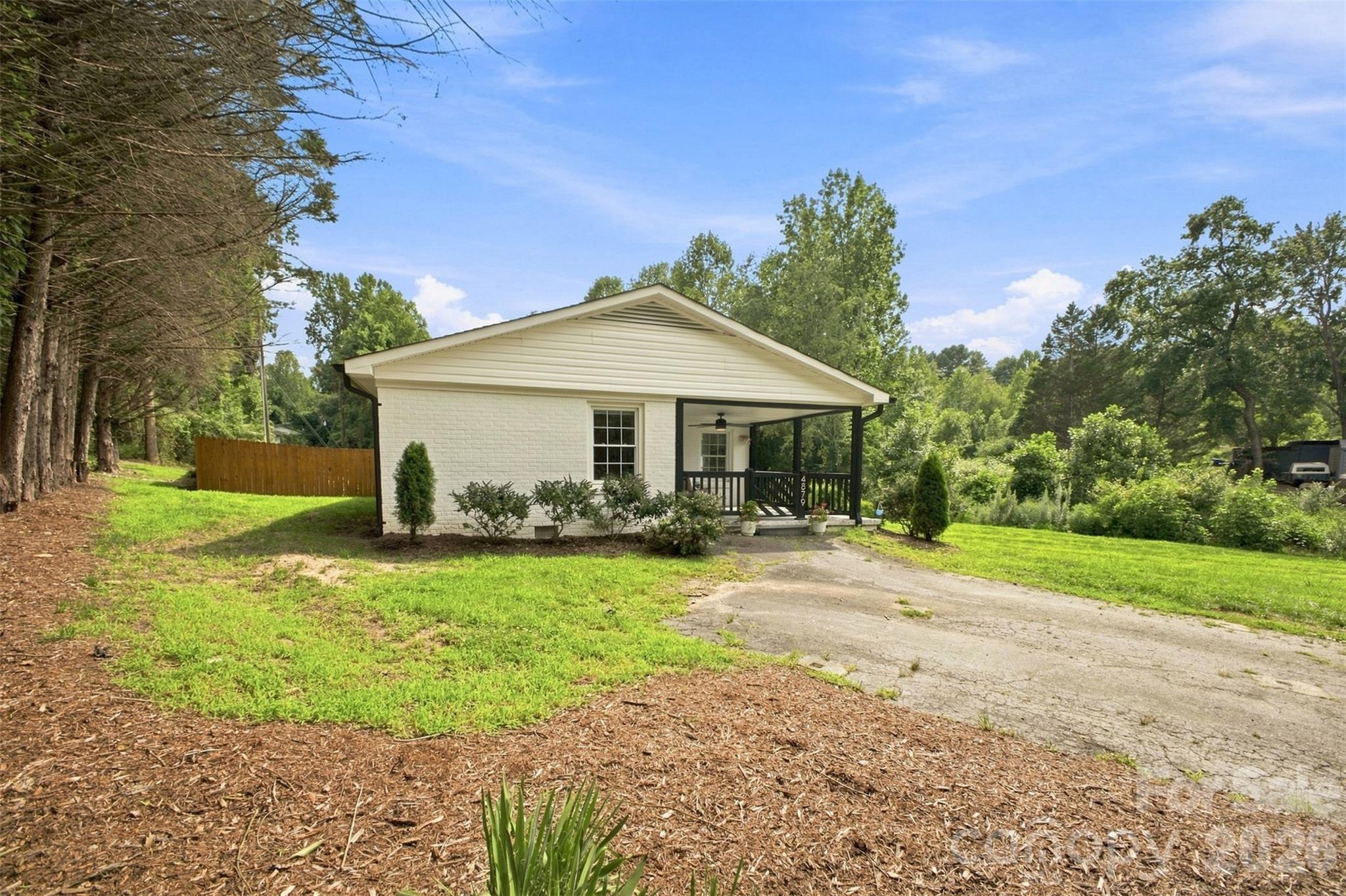 4879 Joe Powell Road Property Photo 1