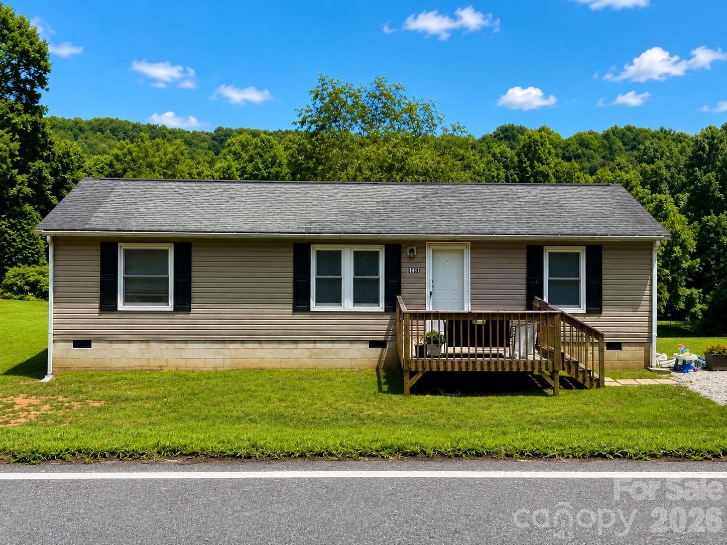 1730 Nc 126 Road Property Photo 1