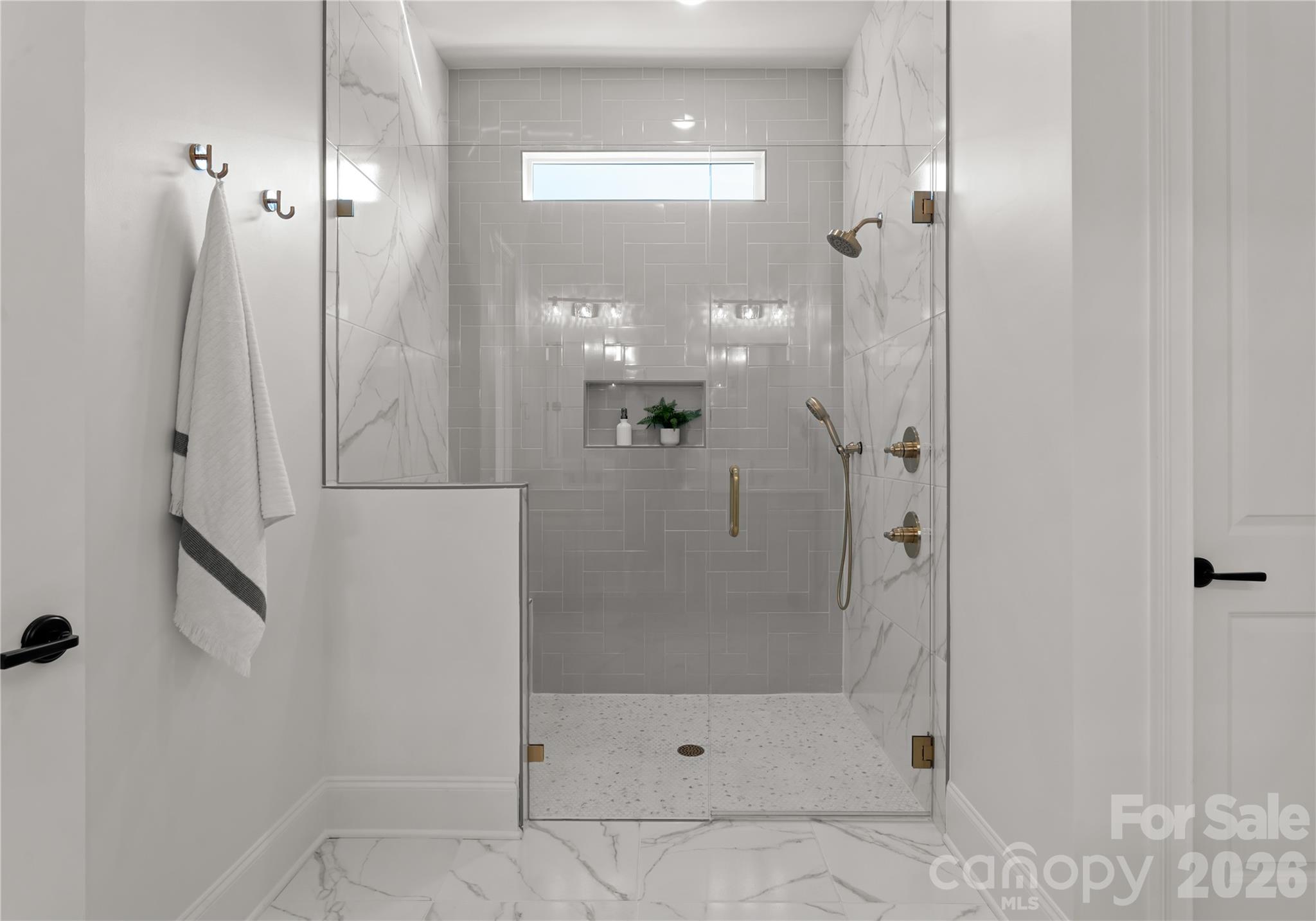 329 Westvale Drive Property Photo 5