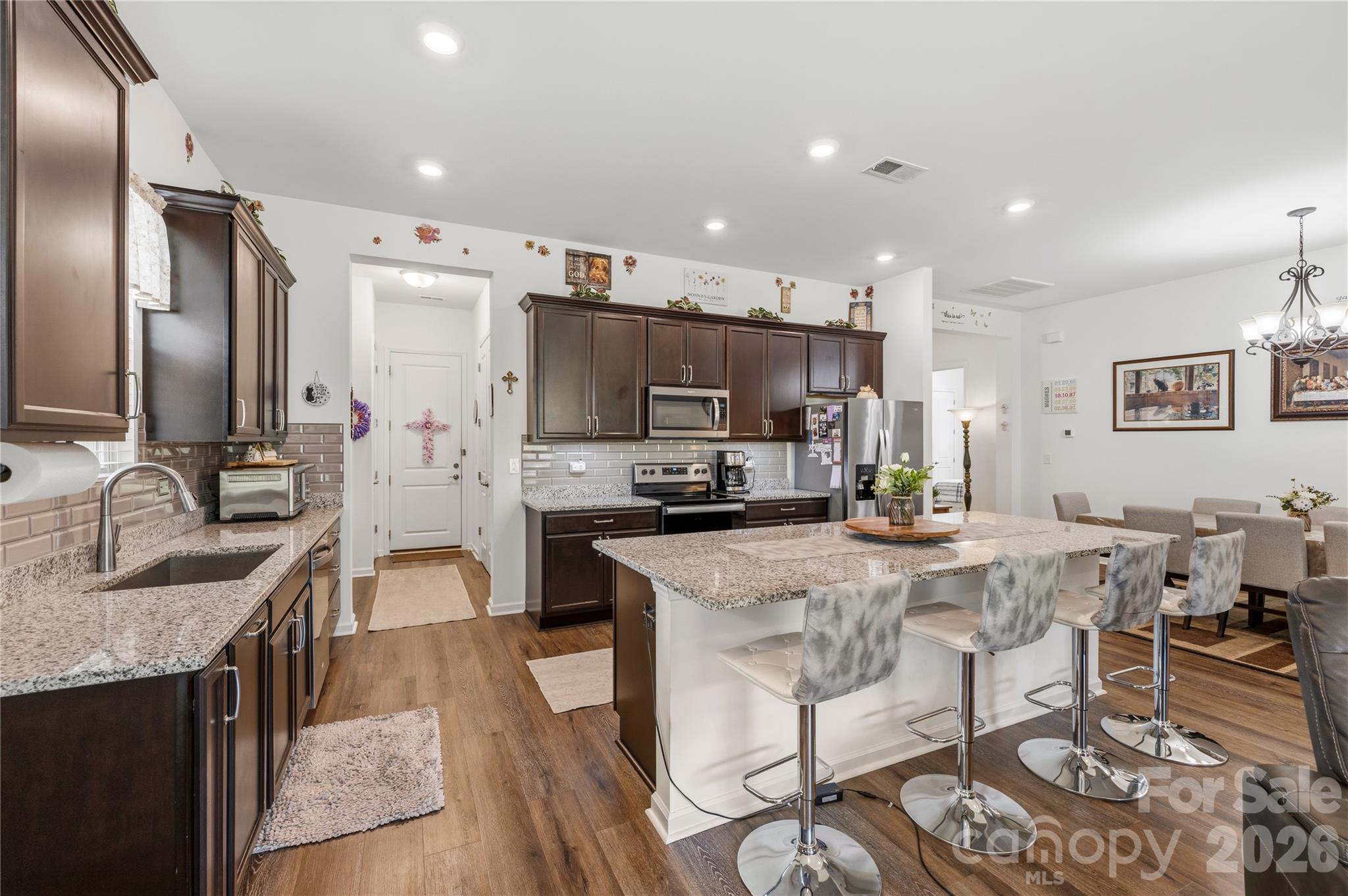 6612 Star Drive Property Photo 10