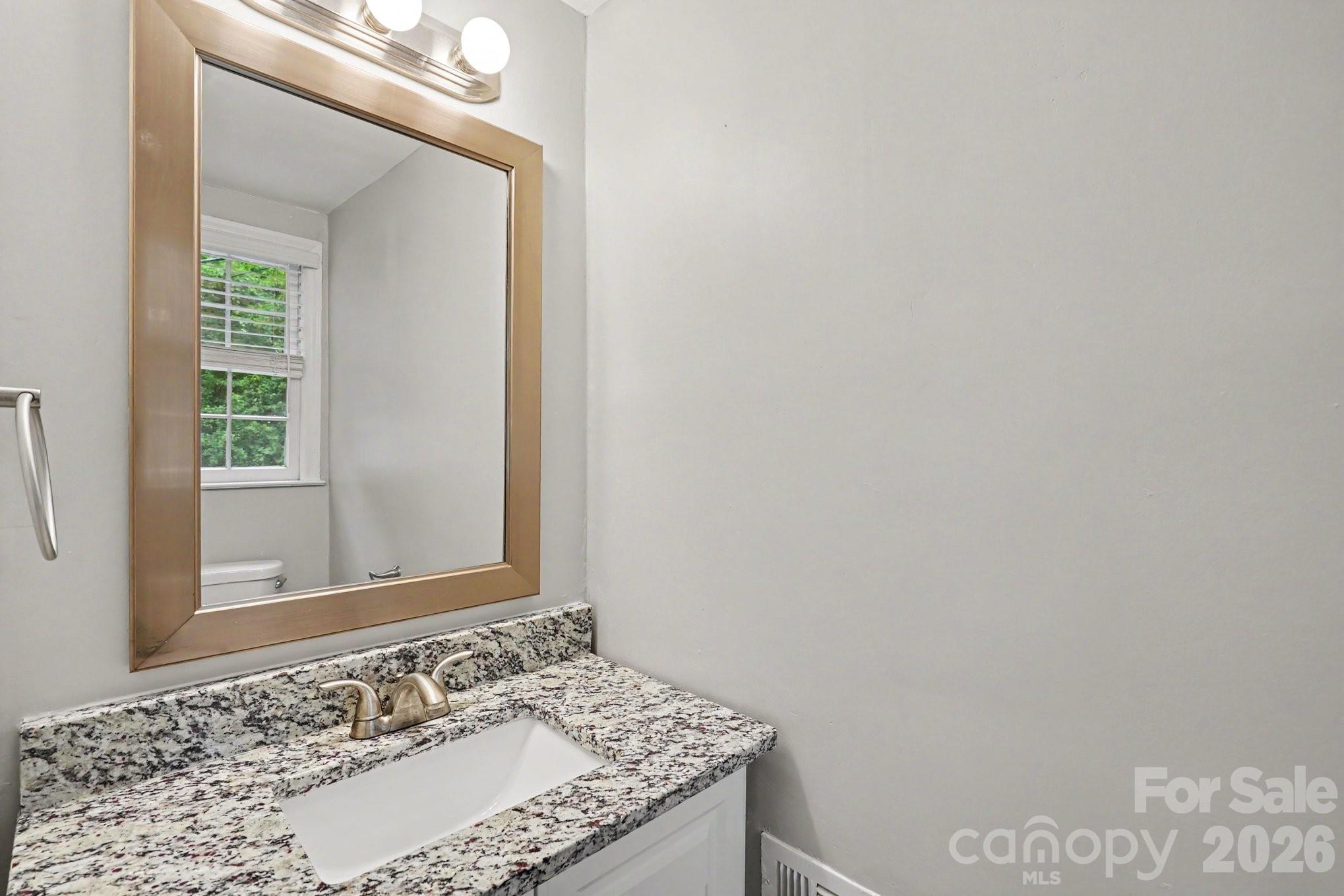 6601 Lynfield Drive Property Photo 14