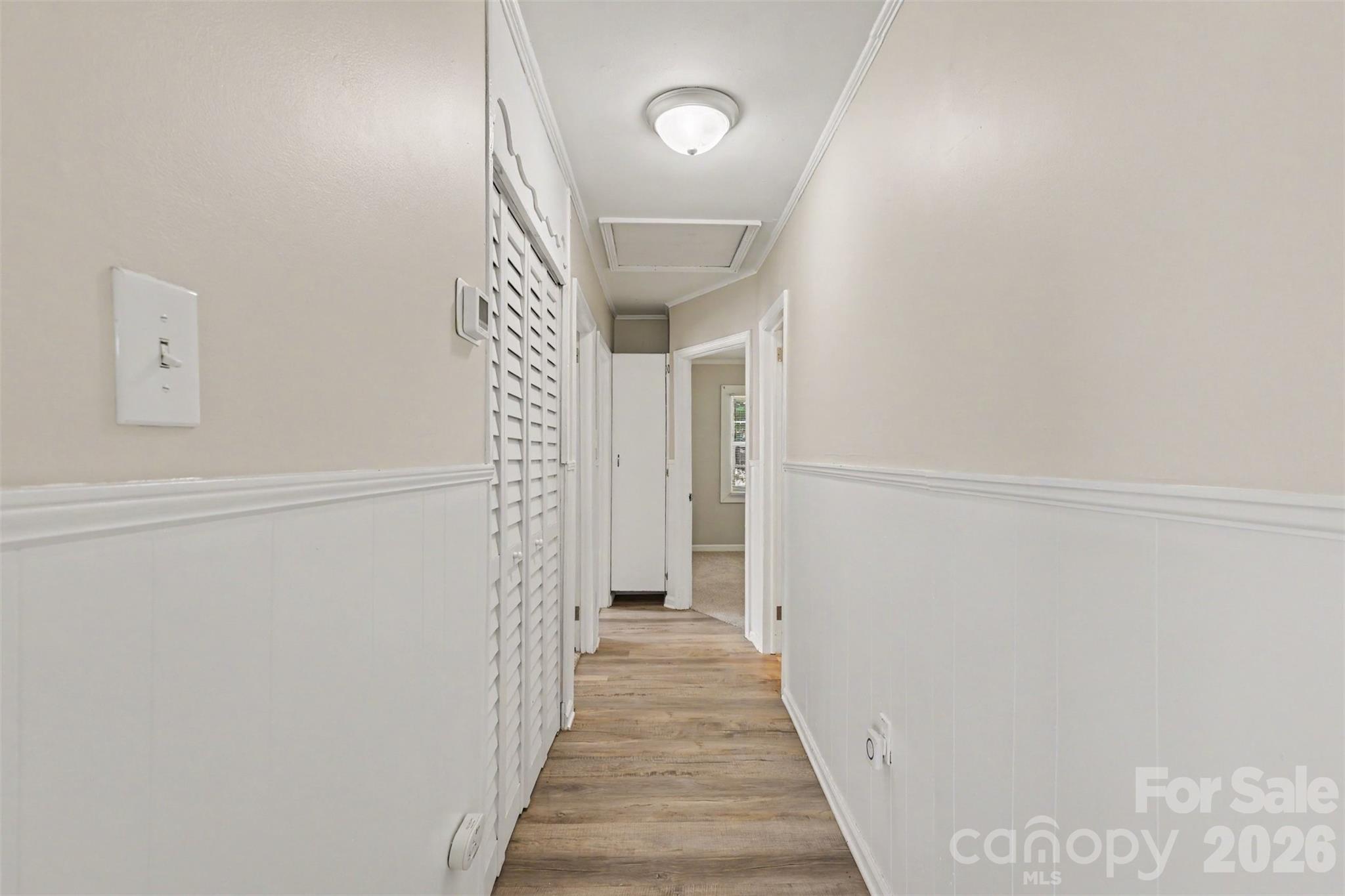 1037 Cherokee Avenue Property Photo 9
