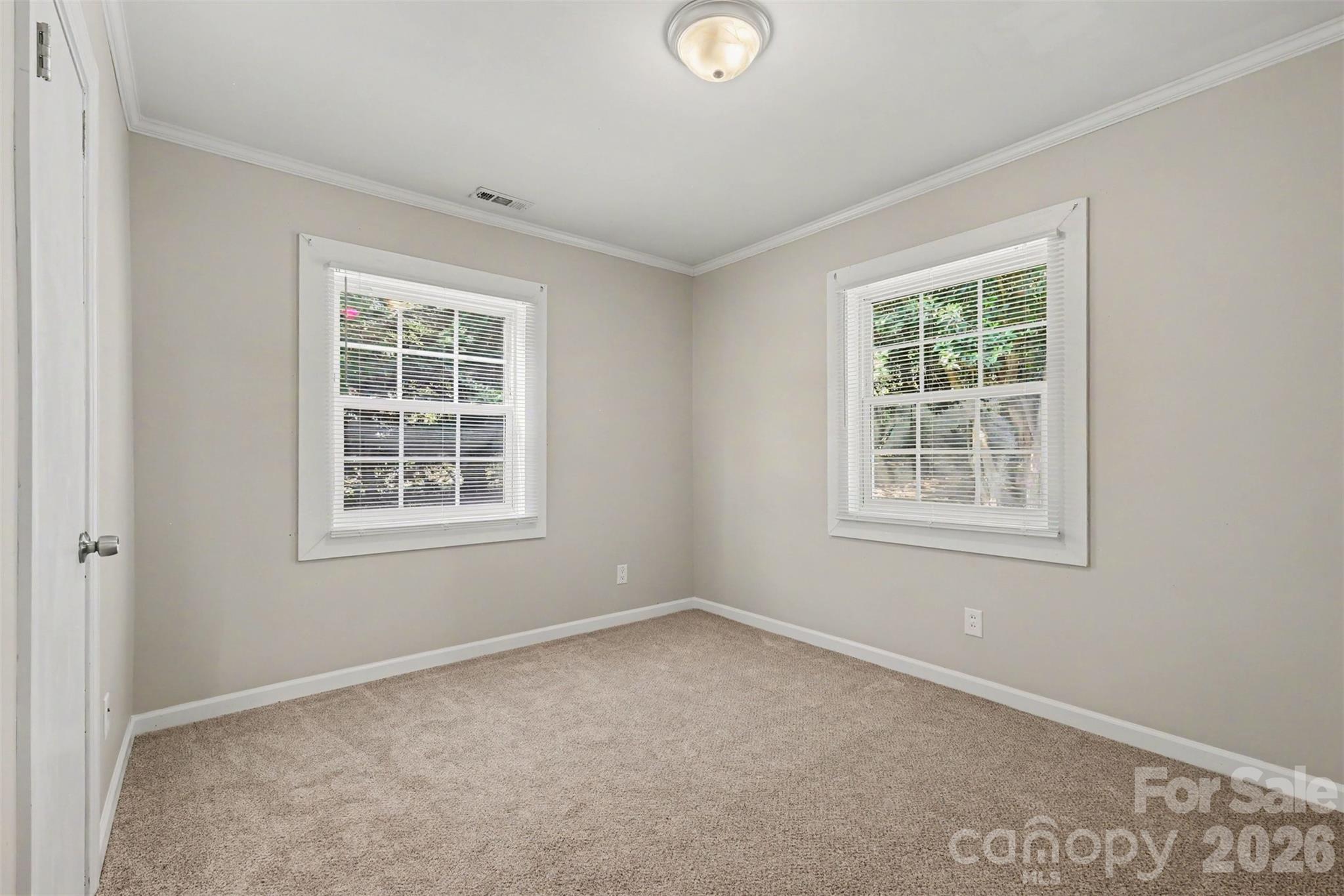 1037 Cherokee Avenue Property Photo 16