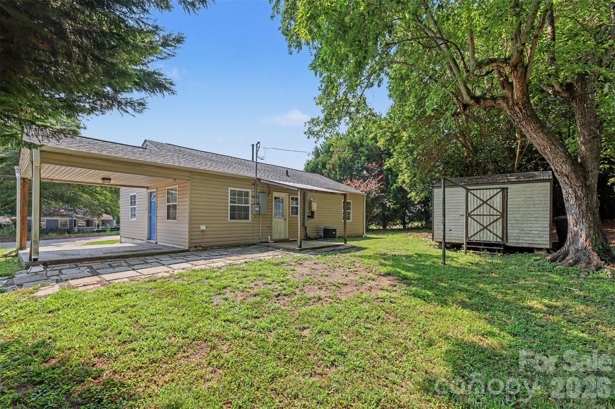 1037 Cherokee Avenue Property Photo 29