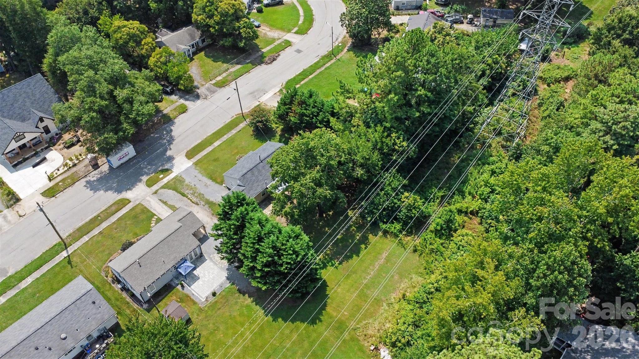1037 Cherokee Avenue Property Photo 33