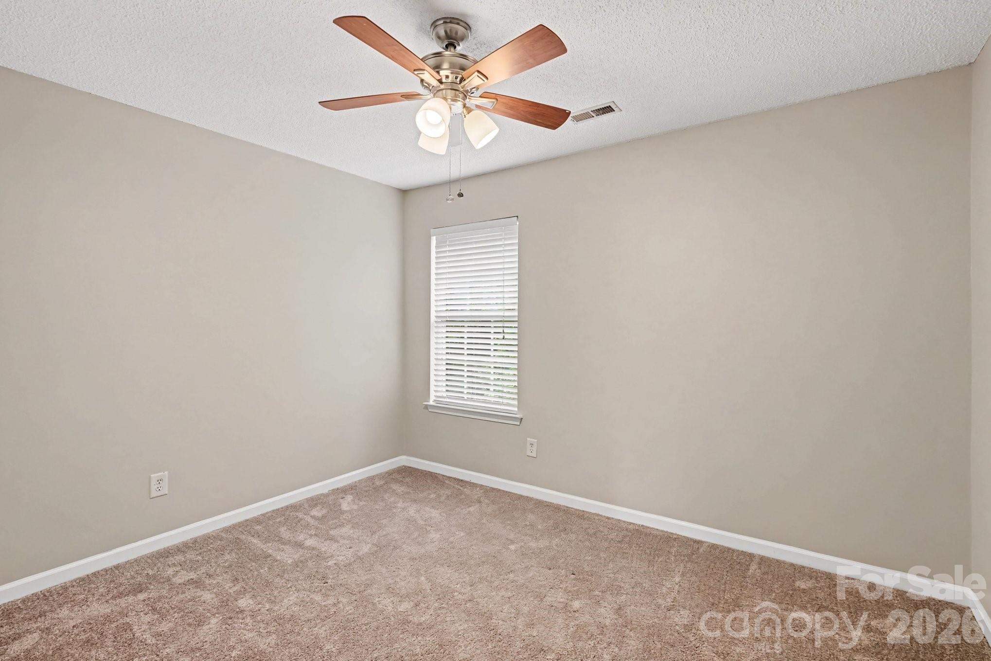 12616 Coral Sunrise Drive Property Photo 22