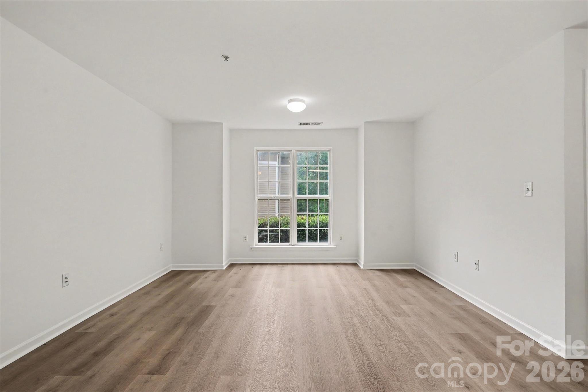 9849 Campus Walk Lane D Property Photo 2