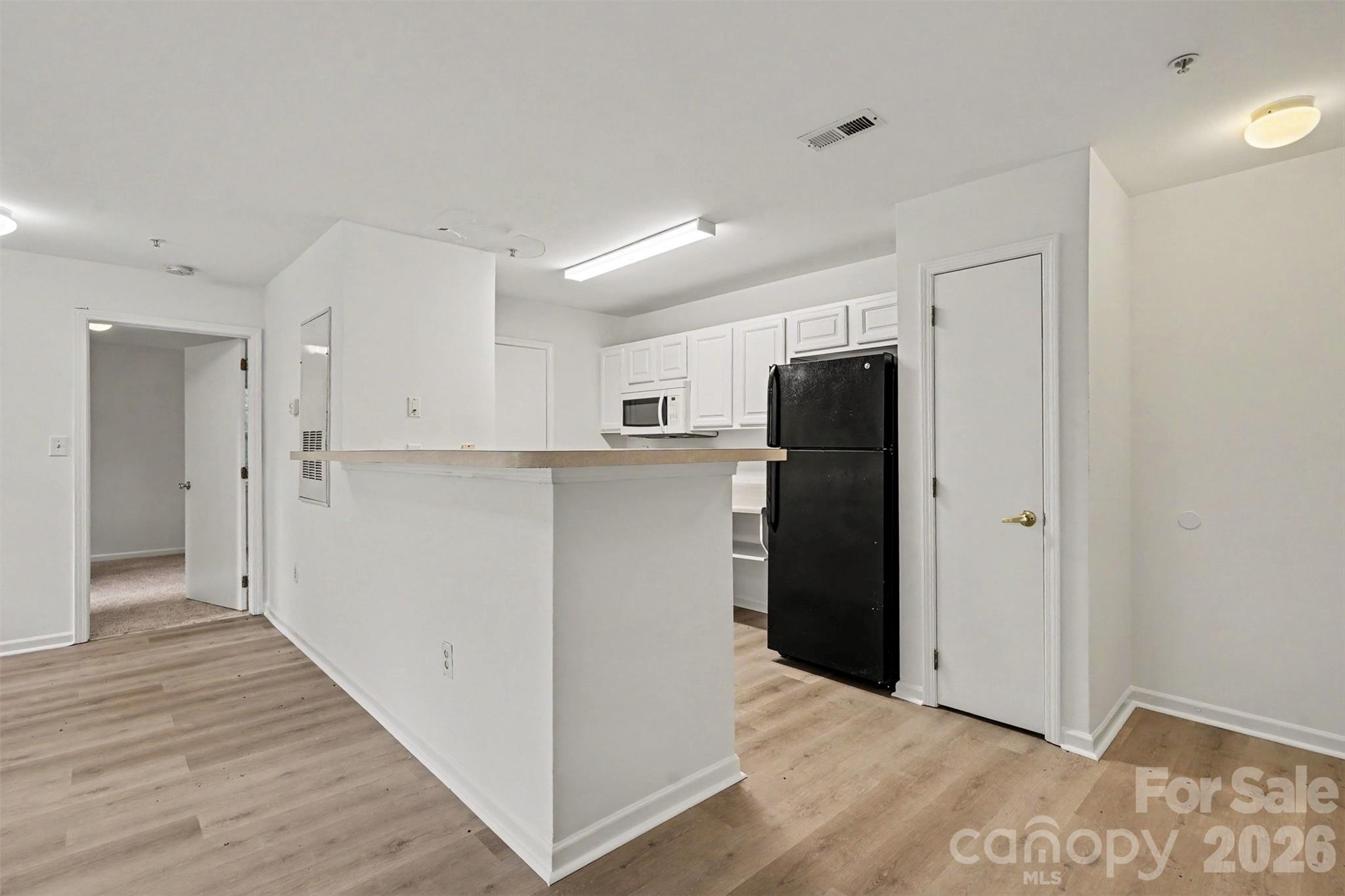 9849 Campus Walk Lane D Property Photo 13