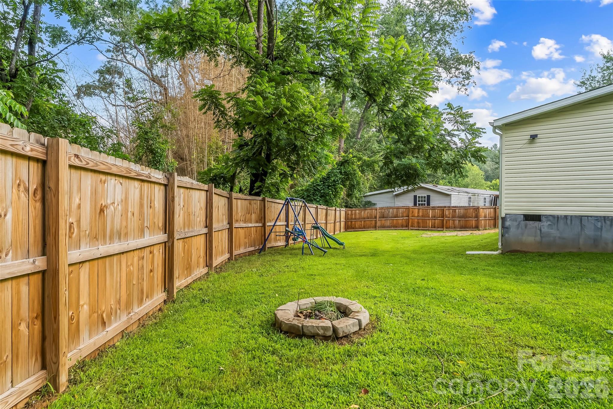 19 Brandon Lane Property Photo 24