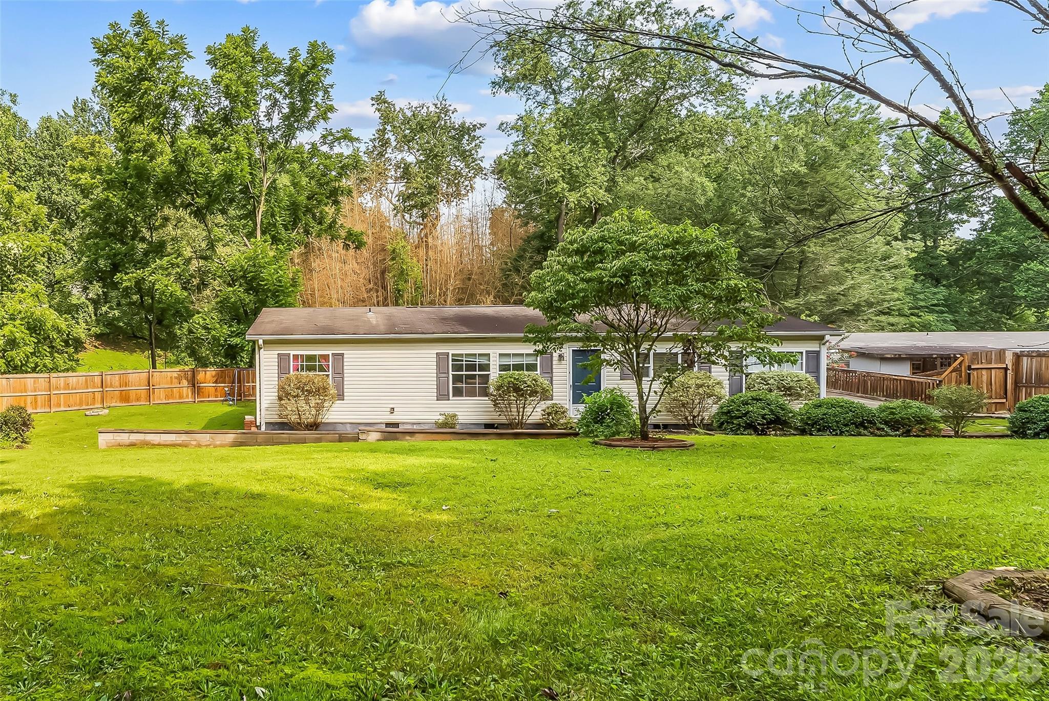 19 Brandon Lane Property Photo 26