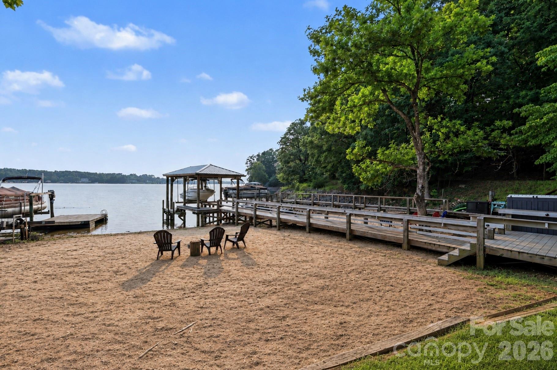 31002 Executive Point Property Photo 1