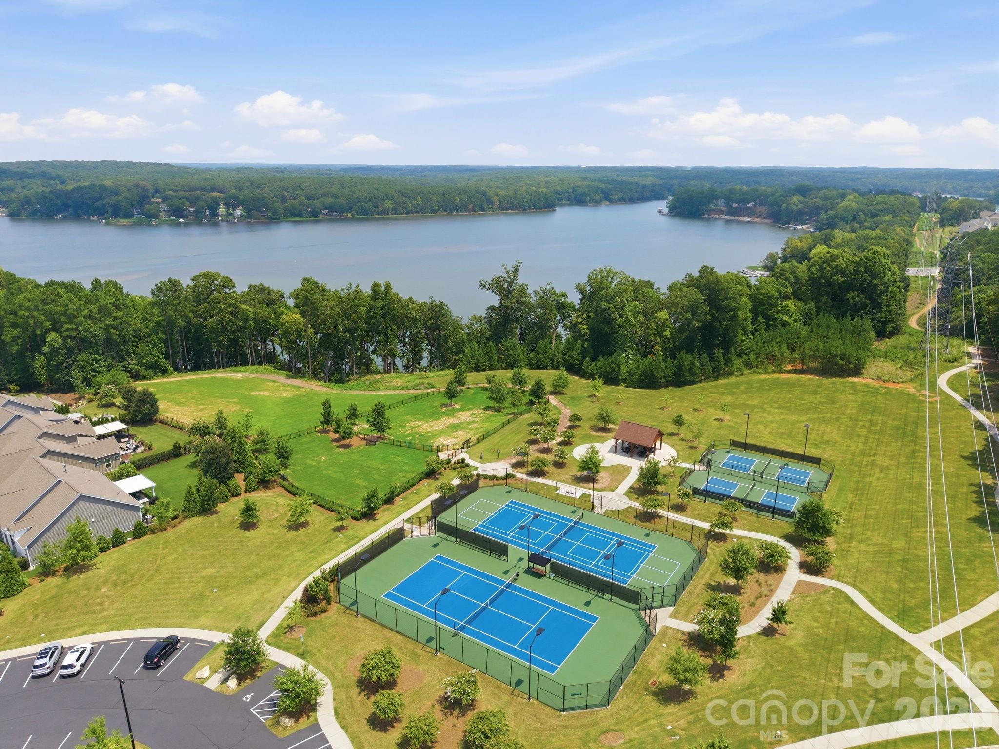 517 Cellini Place Property Photo 35